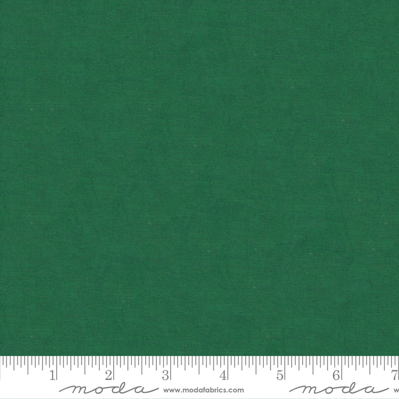 Crossweave Emerald woven cotton fabric featuring a rich emerald green linen-look texture by Moda Fabrics.