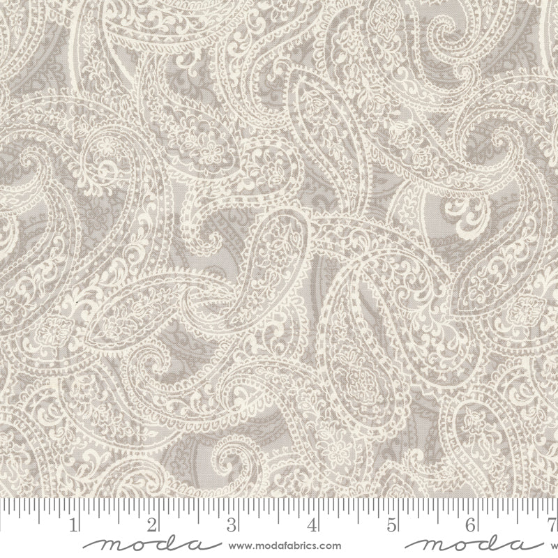 Sandalwood - Adeline Paisley Moonbeam by 3 Sisters for Moda Fabrics, cream paisley quilting cotton