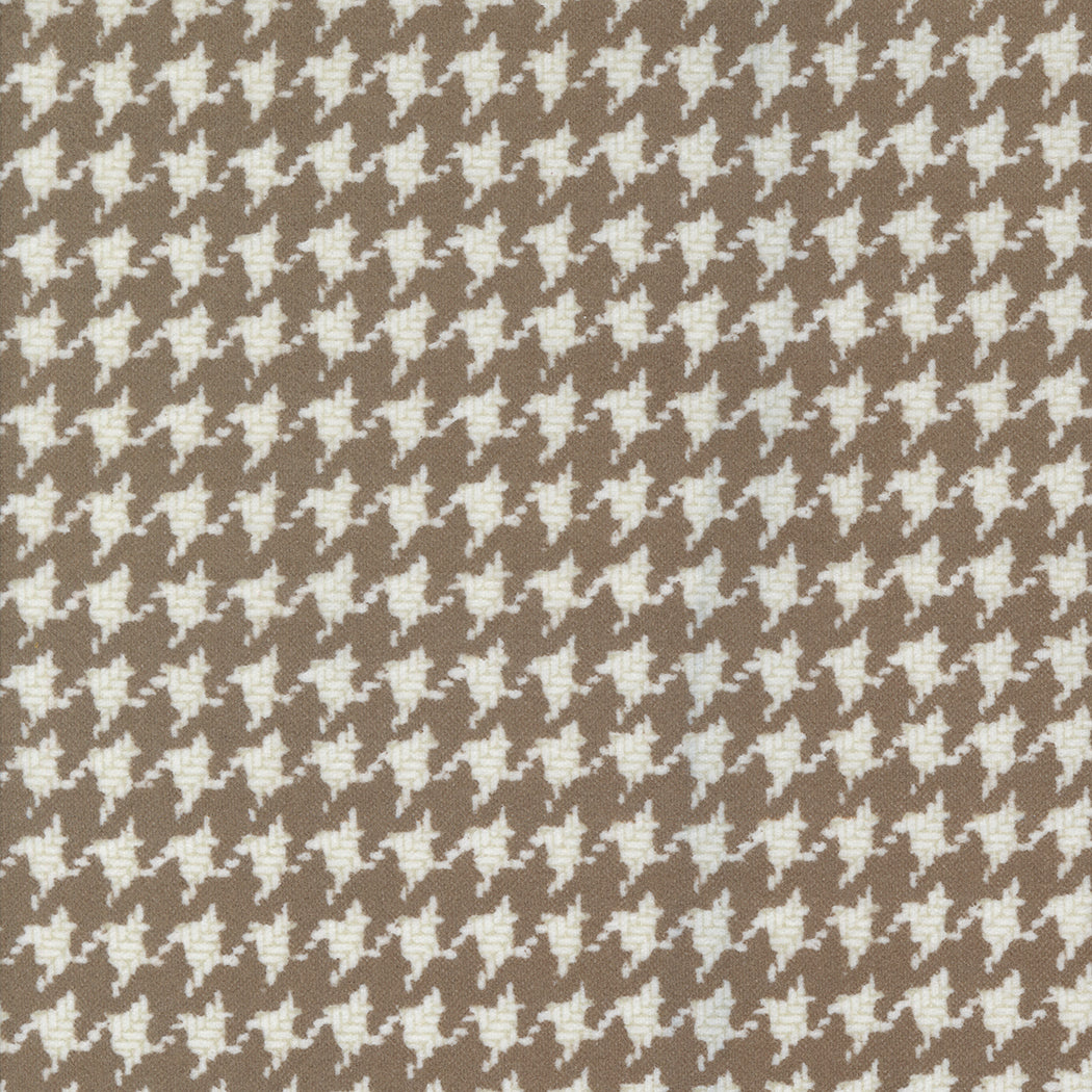 Farmhouse Flannels III - Houndstooth Cocoa Flannel Yardage