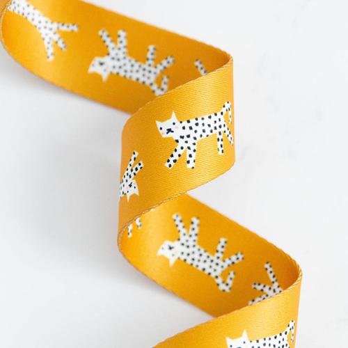 yellow snow leopard webbing strap for bags and totes