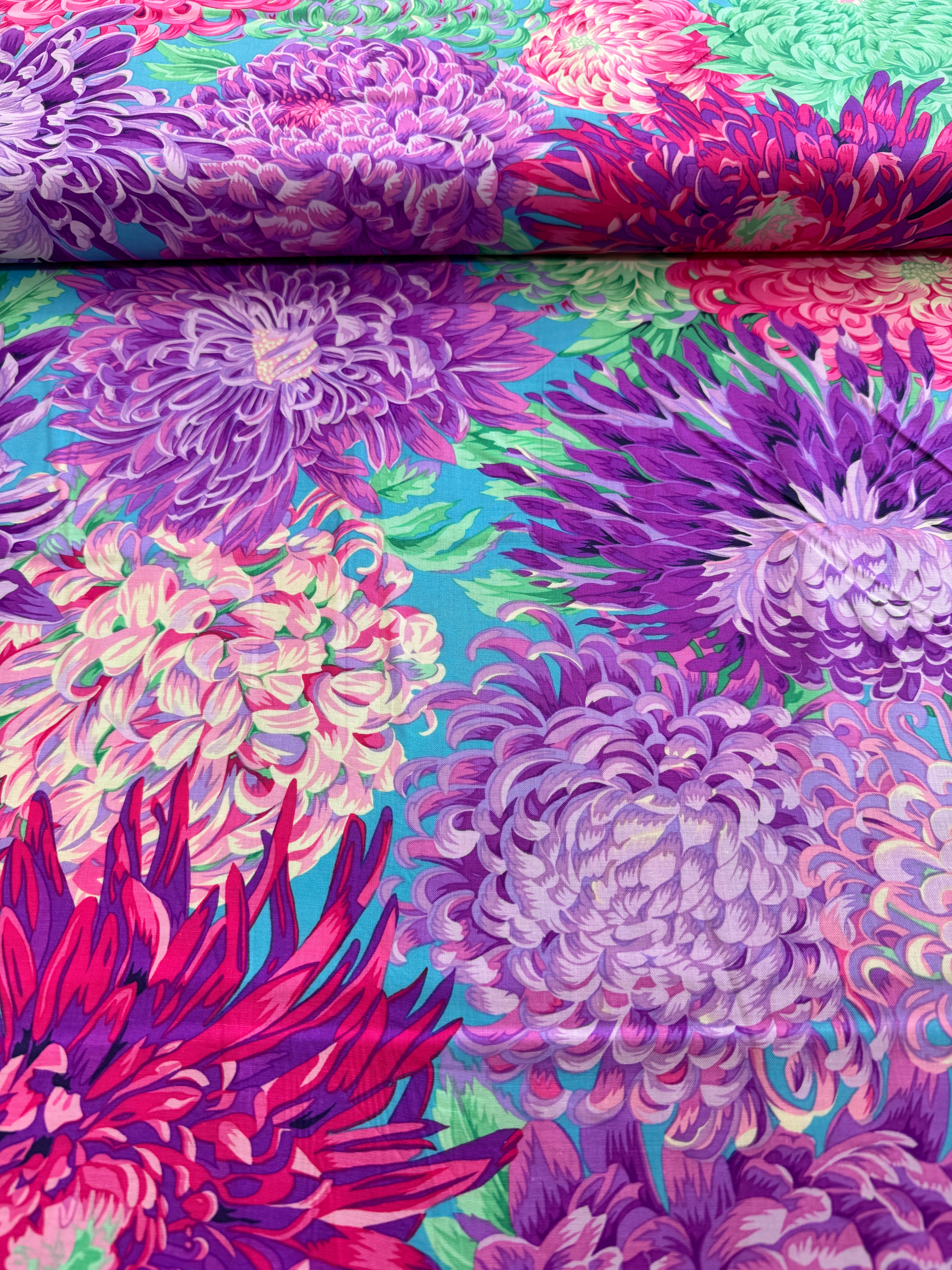 Kaffe Fassett Collective Classics - Japanese Chrysanthemum Magenta Yardage