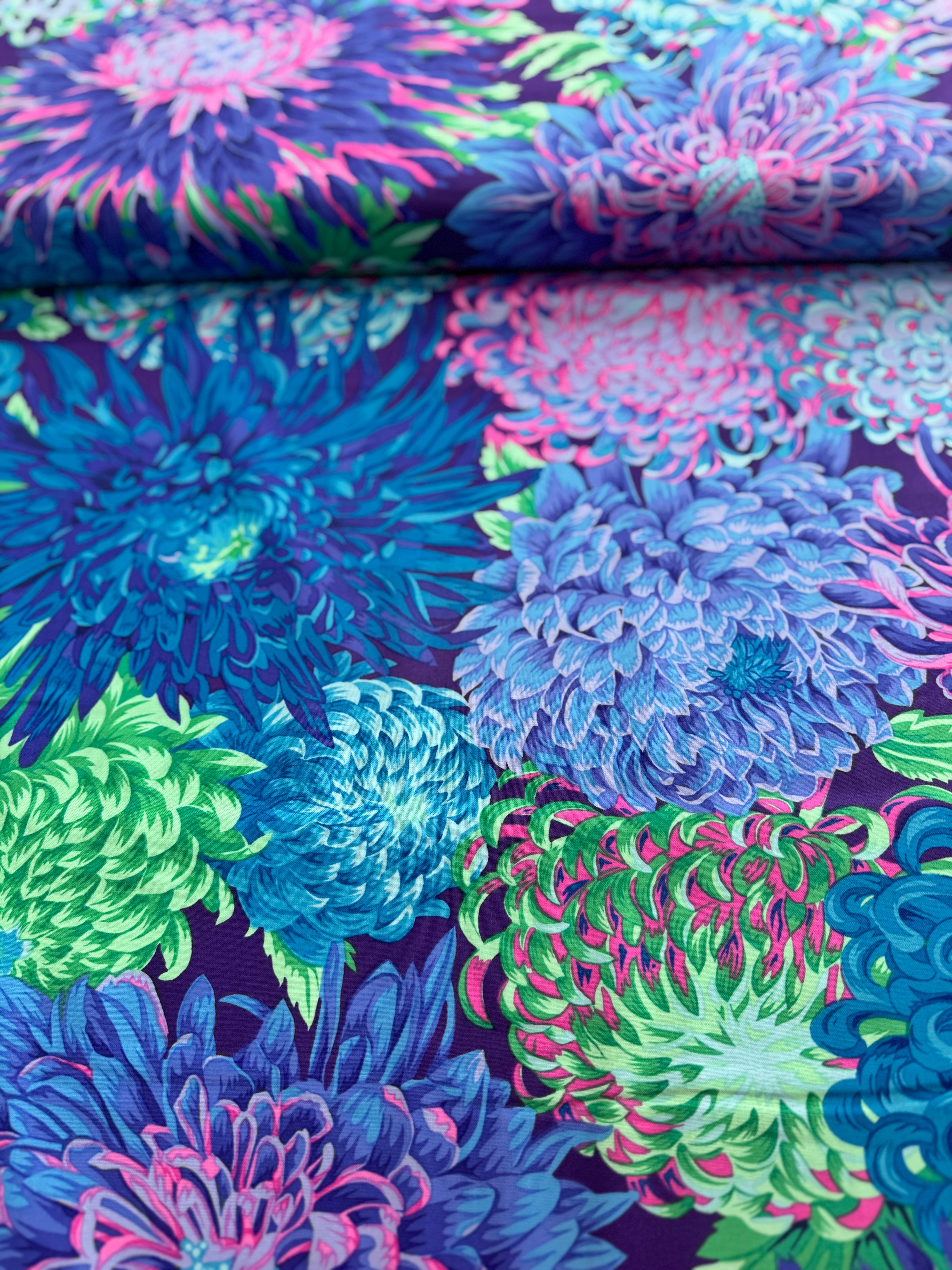 Kaffe Fassett Collective Classics - Japanese Chrysanthemum Blue Yardage