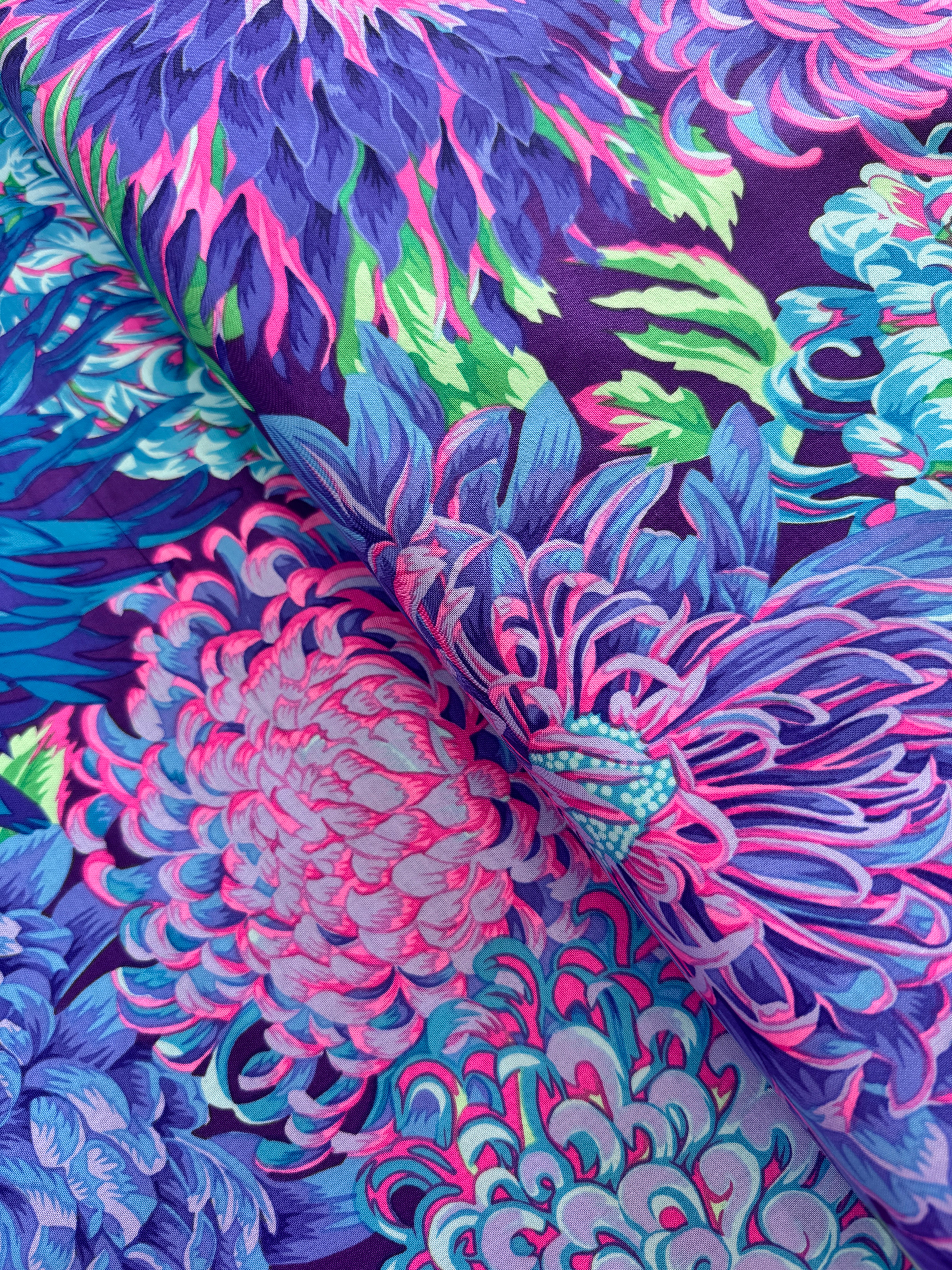 Kaffe Fassett Collective Classics - Japanese Chrysanthemum Blue Yardage