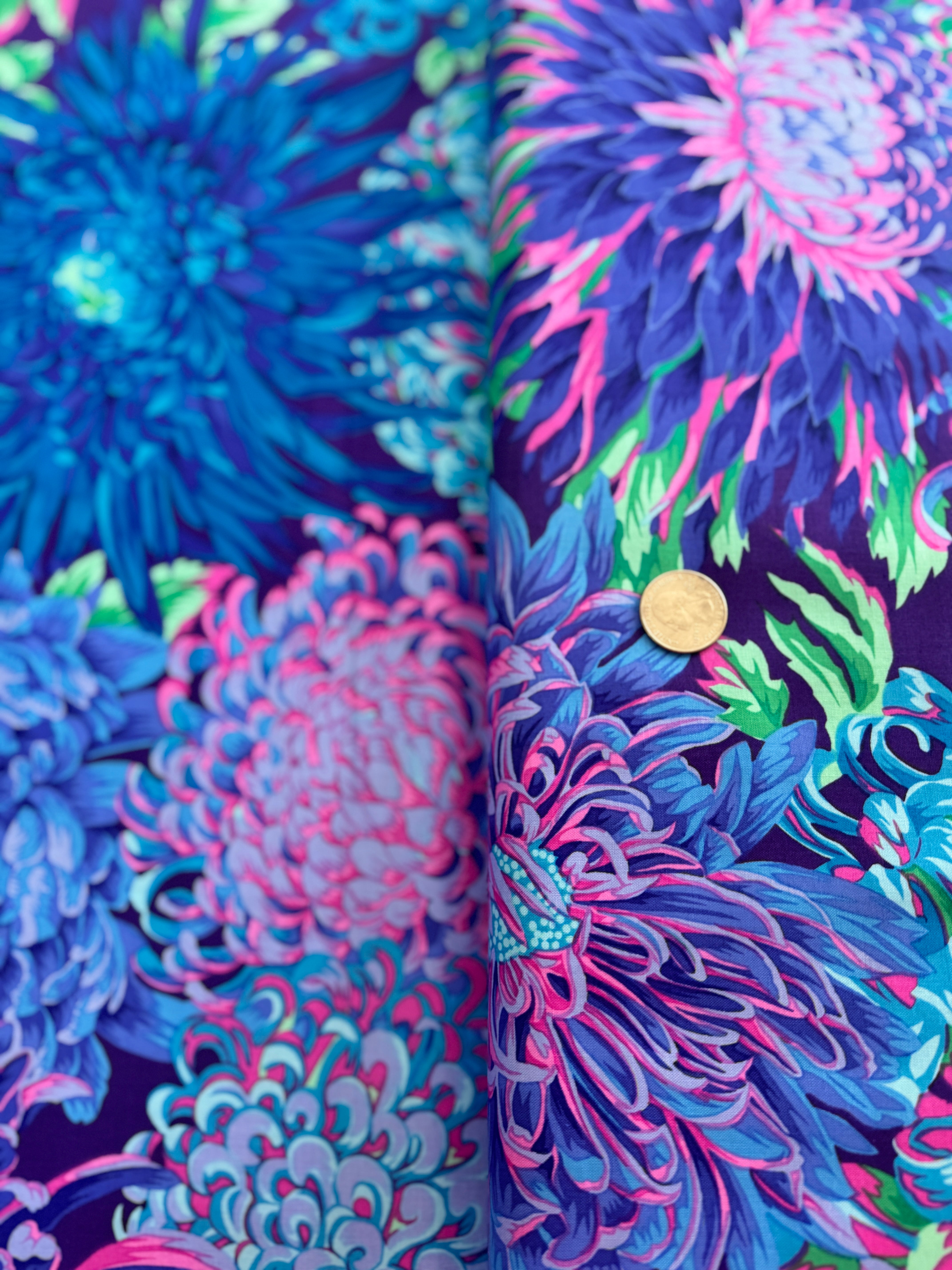 Kaffe Fassett Collective Classics - Japanese Chrysanthemum Blue Yardage