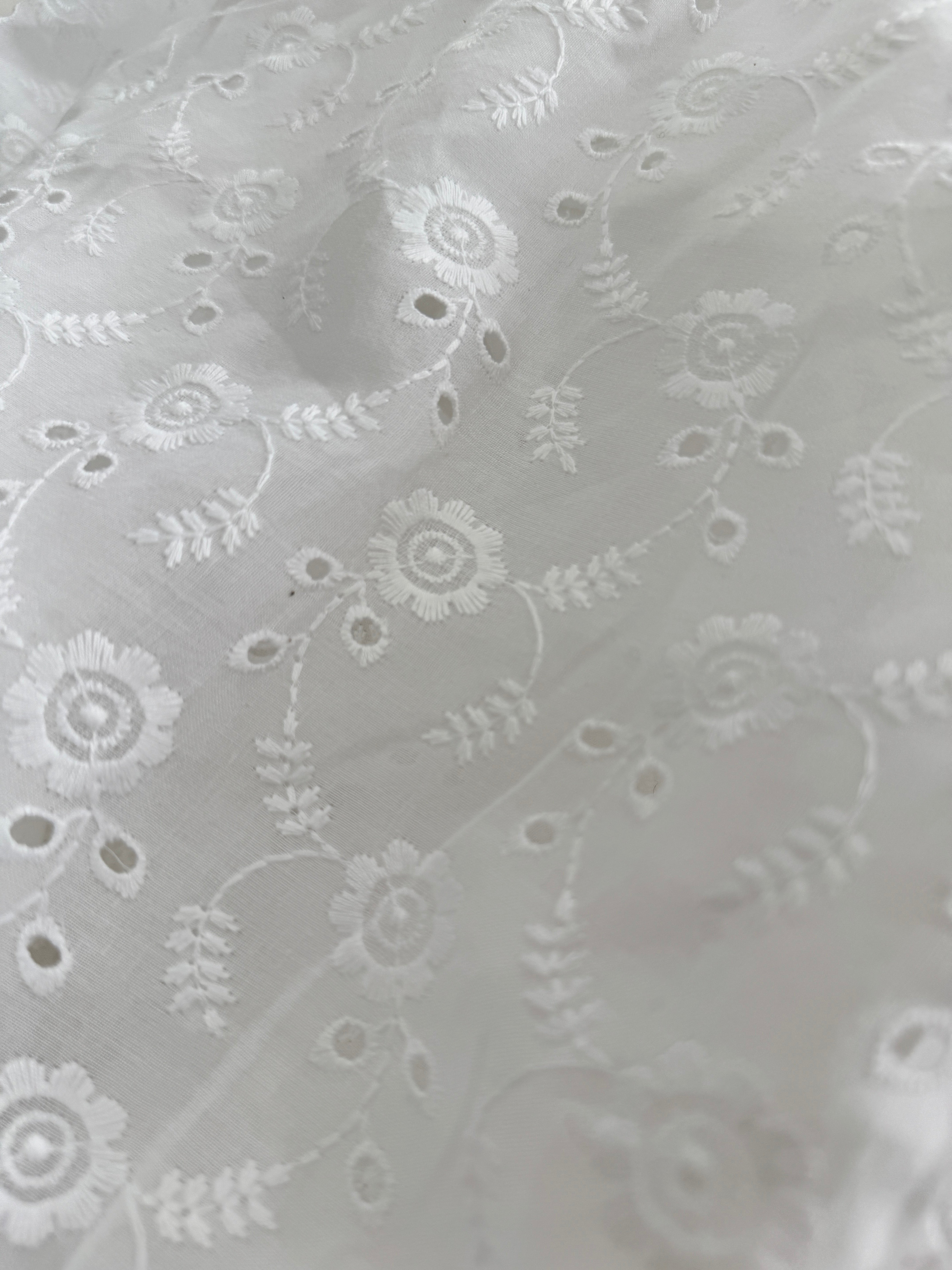 White Hakoba Cotton Embroidered Fabric with Florals and Cutwork