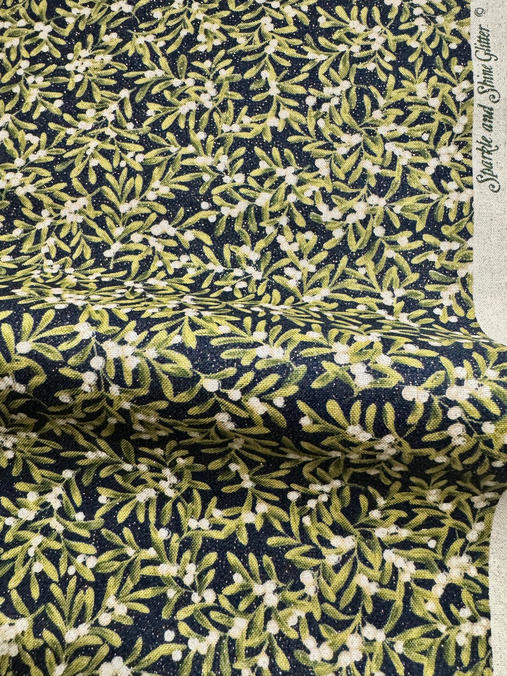 Sparkle Shine Glitter - Holly Berries Twilight