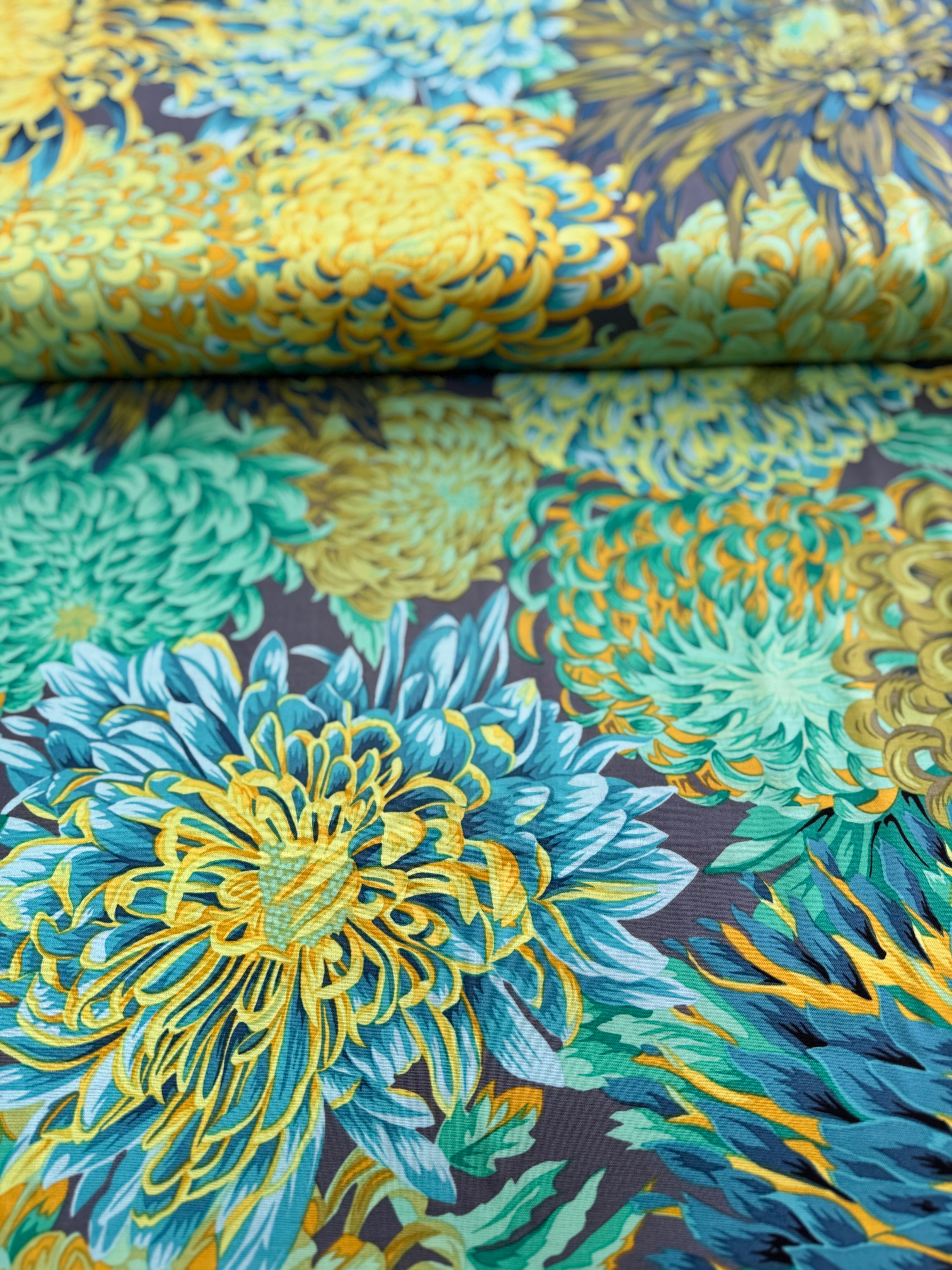 Kaffe Fassett Collective Classics - Japanese Chrysanthemum Forest Yardage