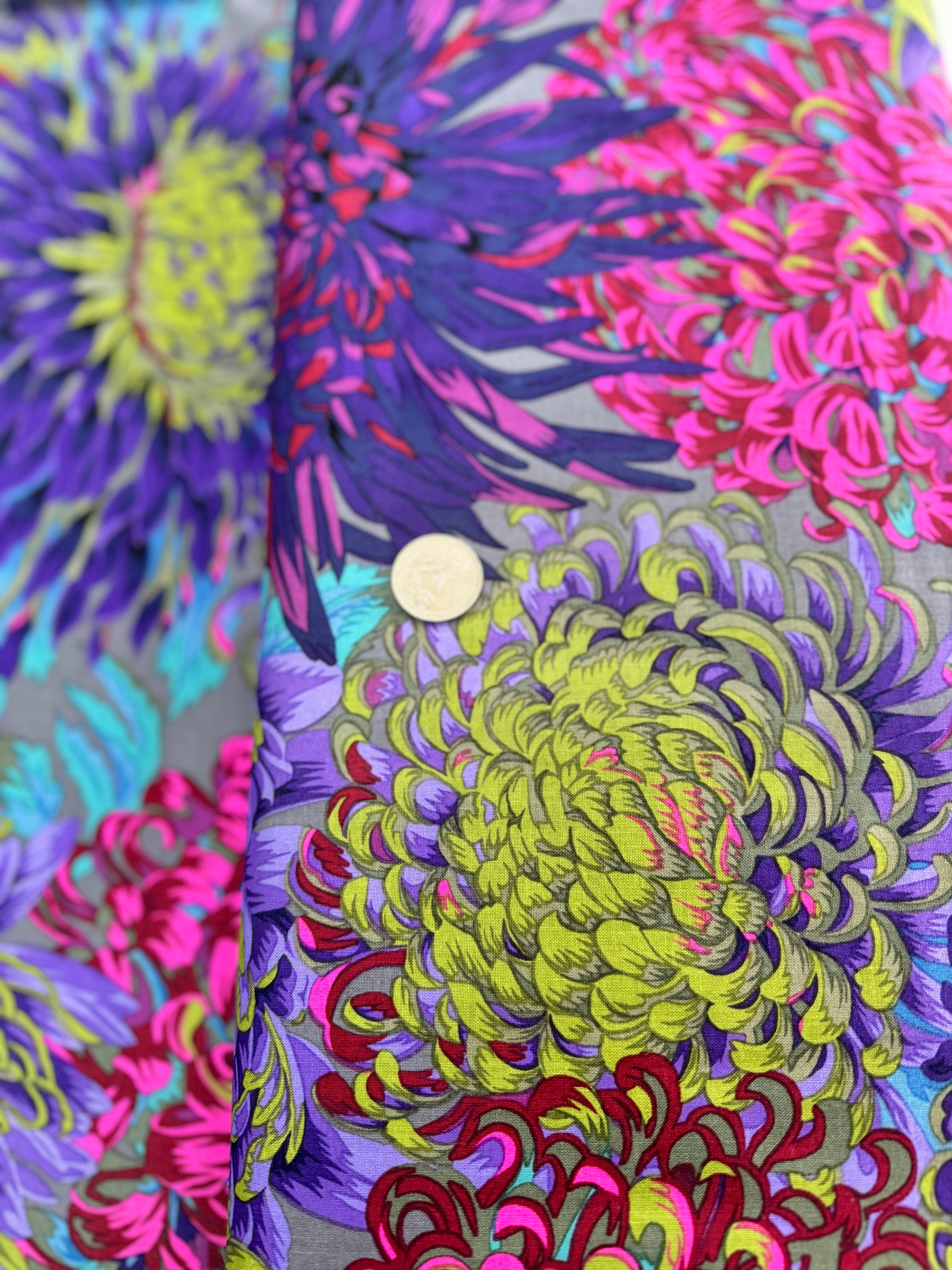 Kaffe Fassett Collective Classics - Japanese Chrysanthemum Antique Yardage