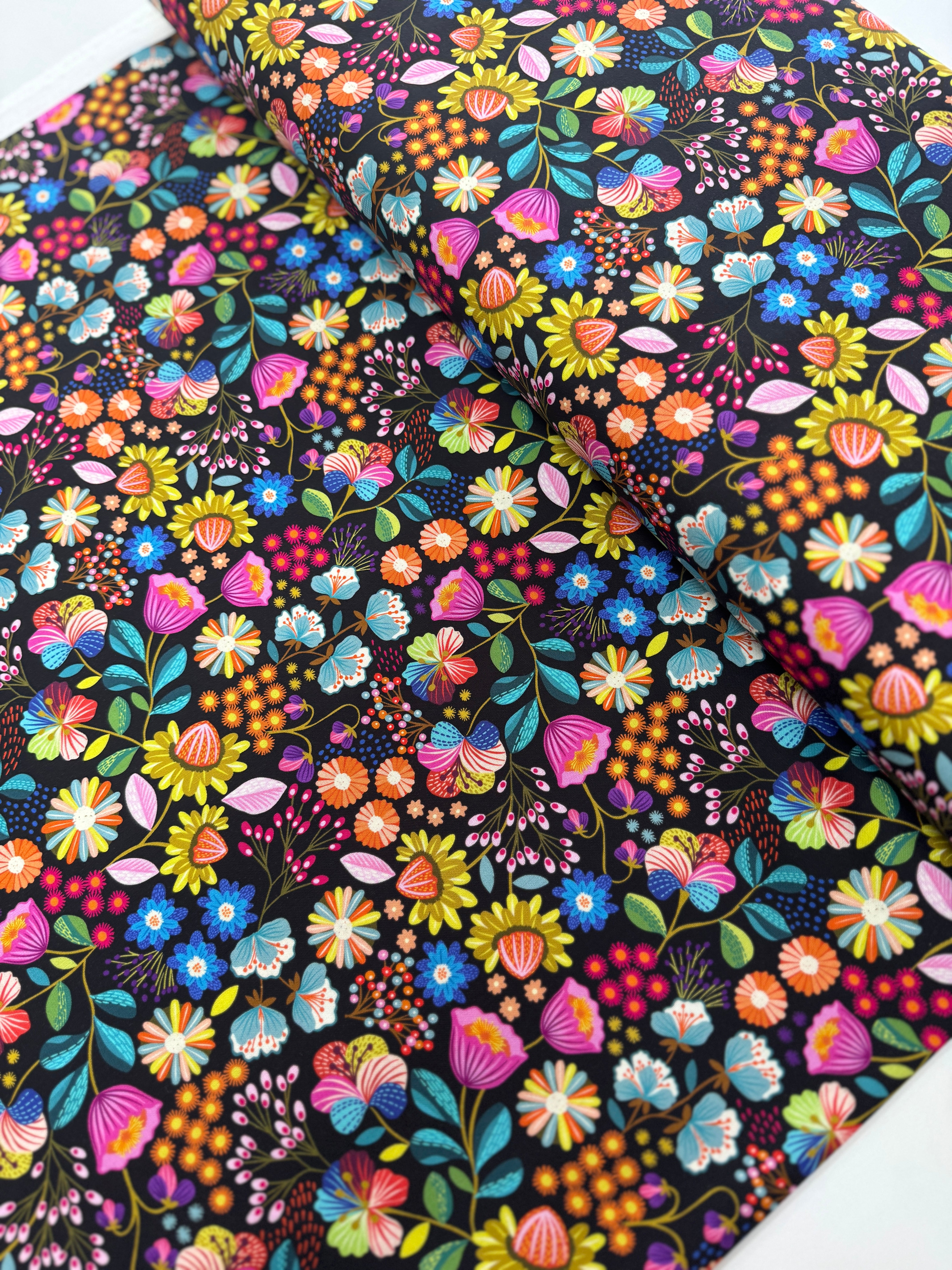 Creative Landscapes Flowers on Black Yardage