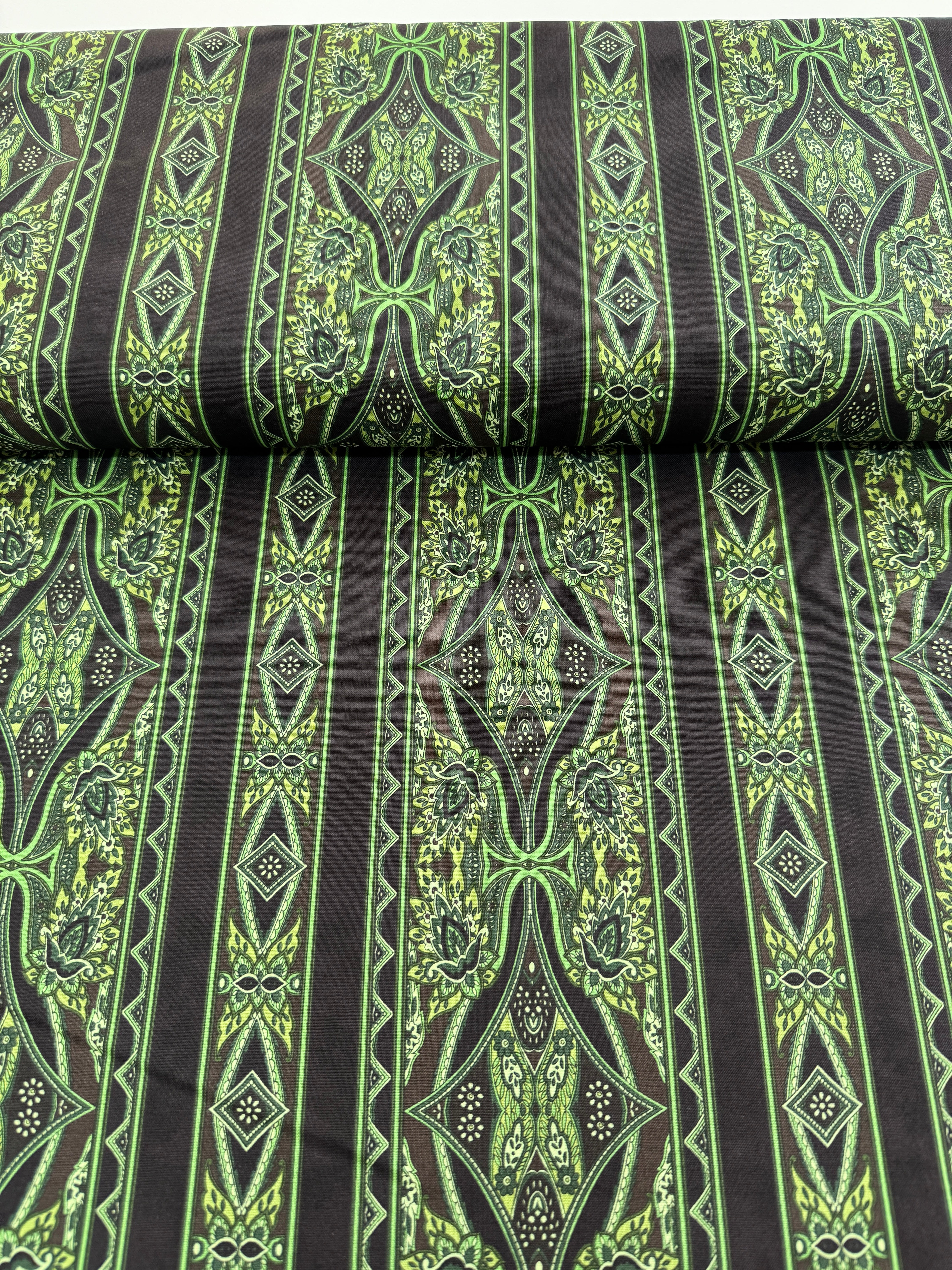 Maison Border Brown Green Fabric by Jinny Beyer for RJR Fabrics – classic brown and green border quilting cotton