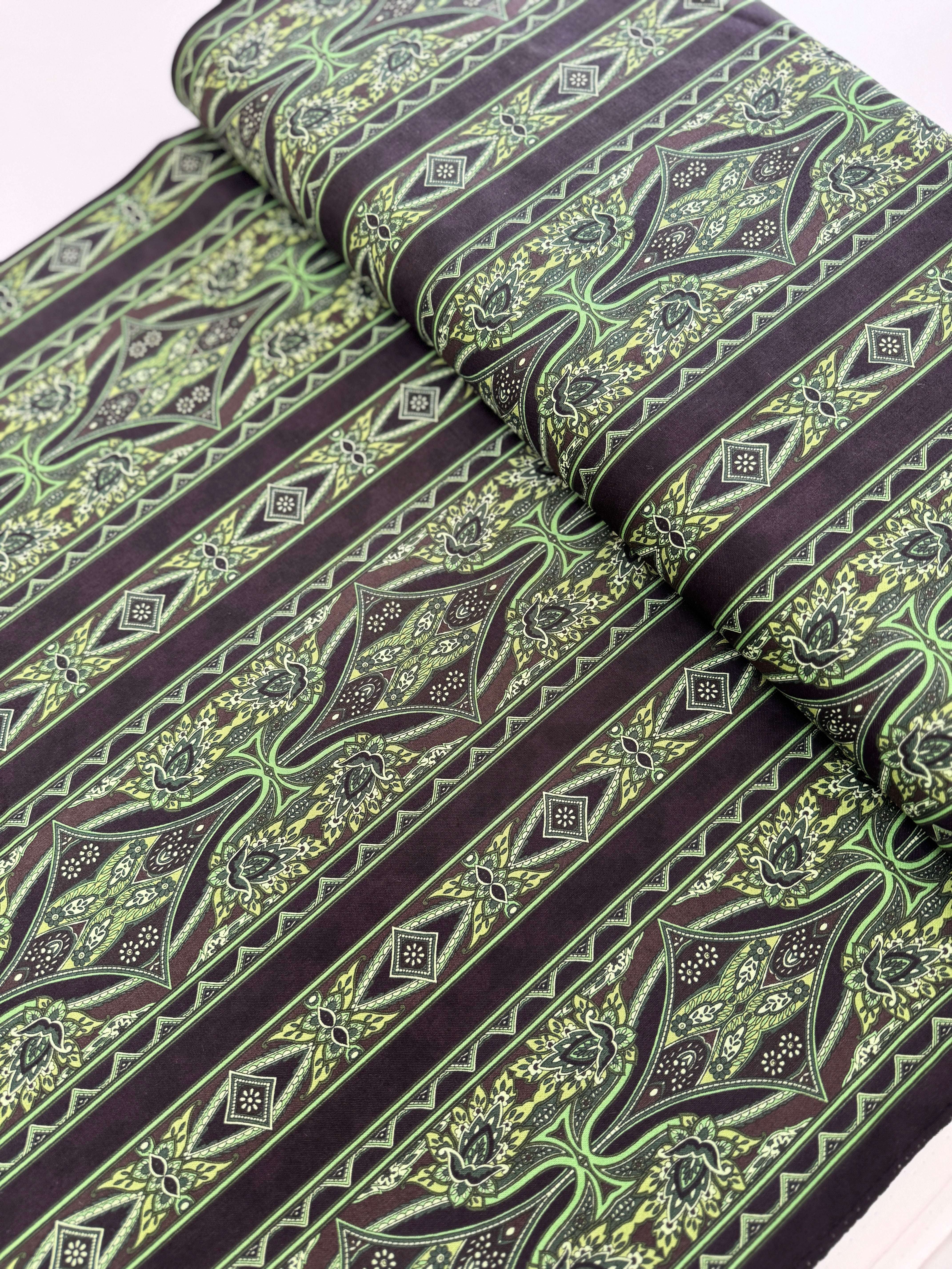 Maison Border Brown Green Fabric by Jinny Beyer for RJR Fabrics – classic brown and green border quilting cotton