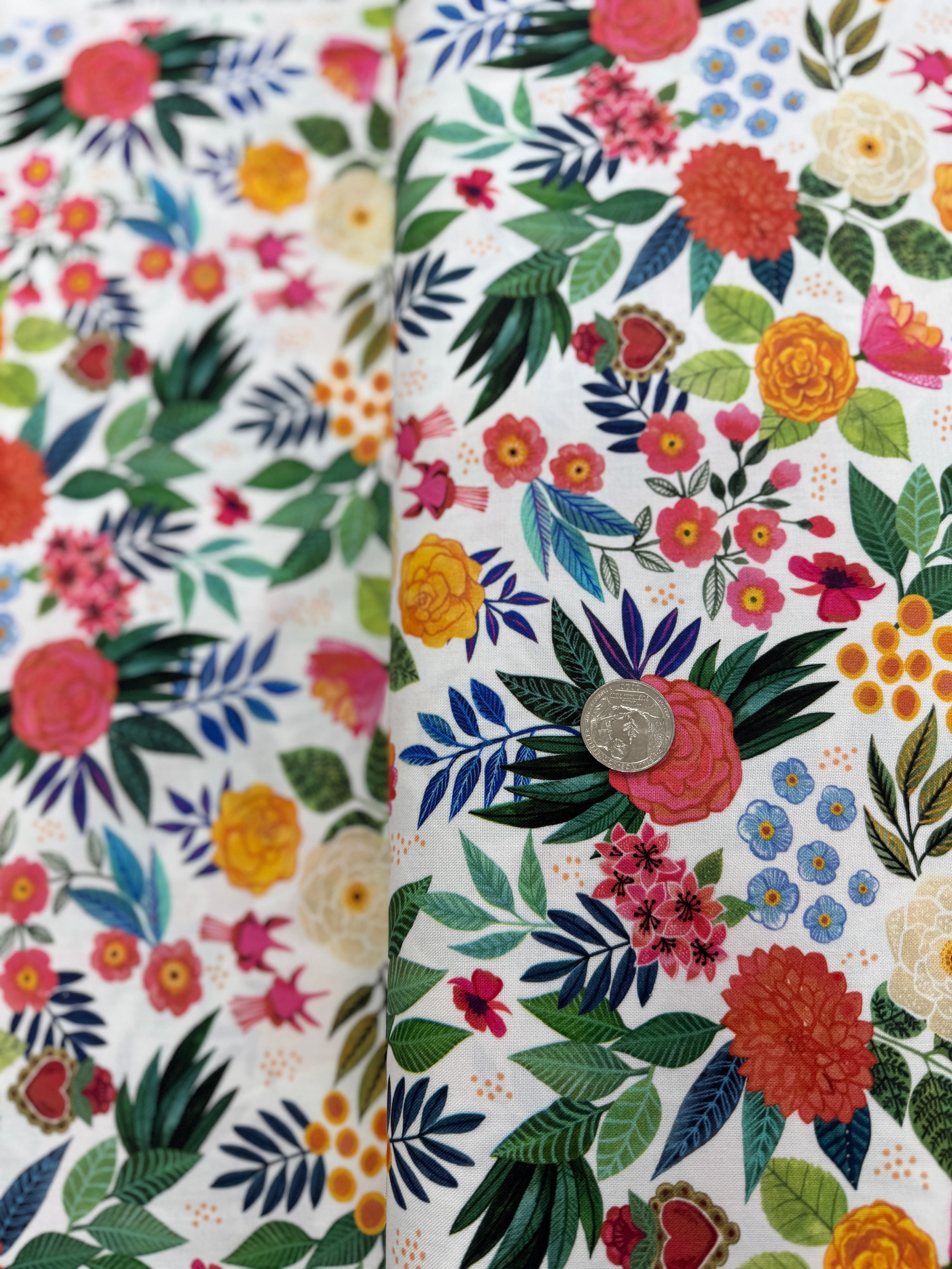 Hola Frida - Bellezza White Yardage