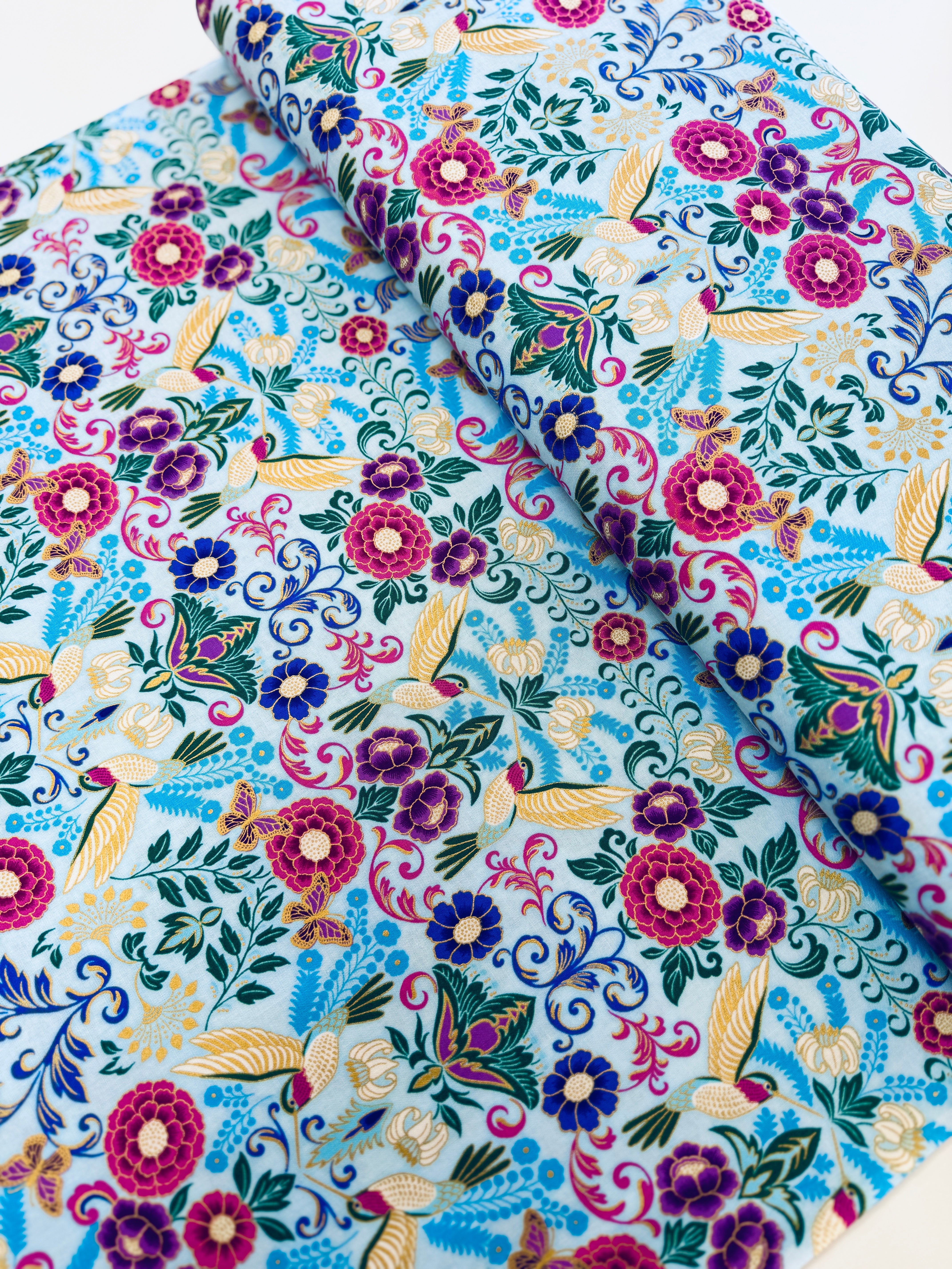 Midnight Nectar - Hummingbirds Sky Metallic Yardage