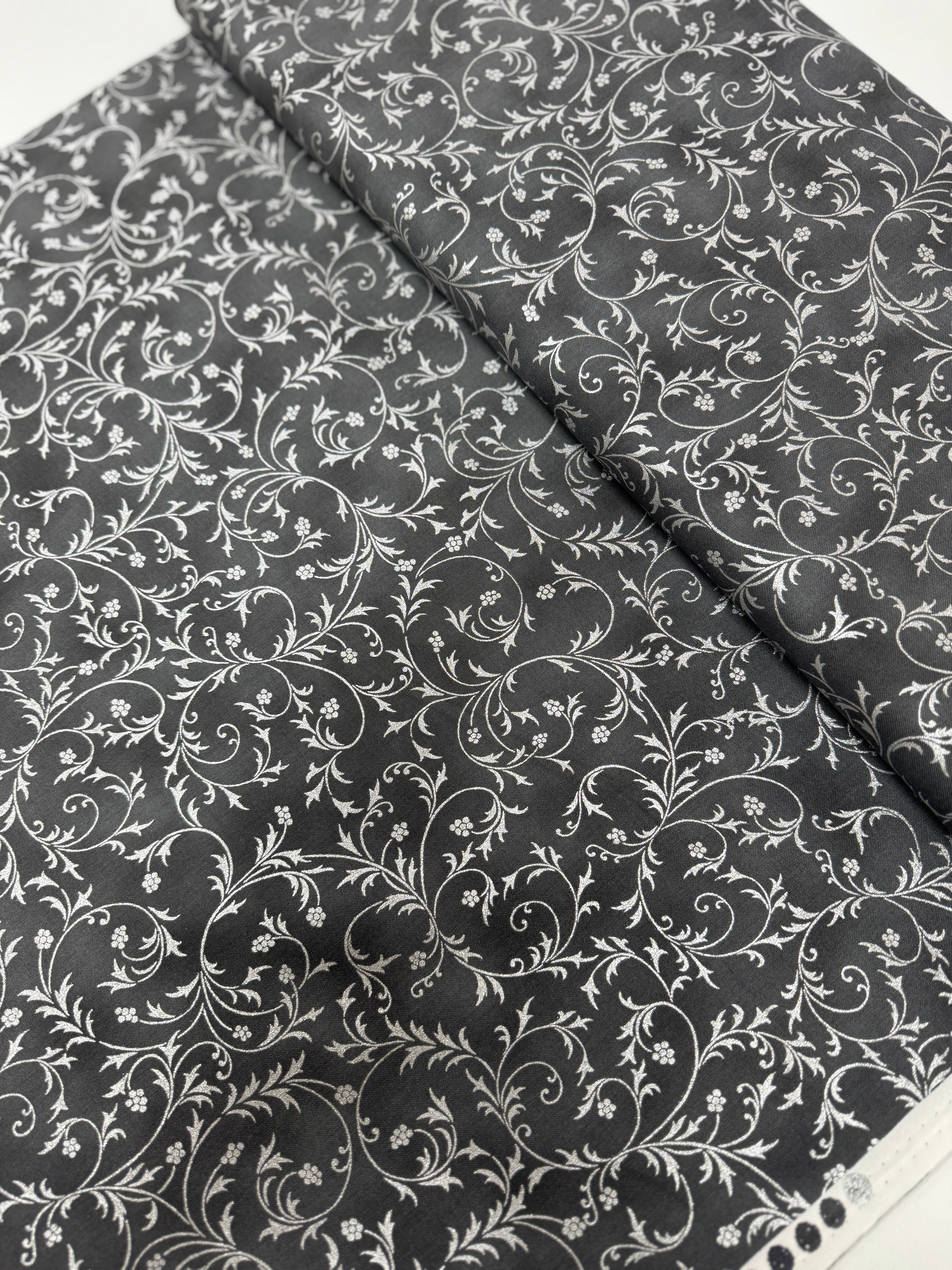 Holiday Flourish-Snow flower - Swirls Graphite Metallic Yardage