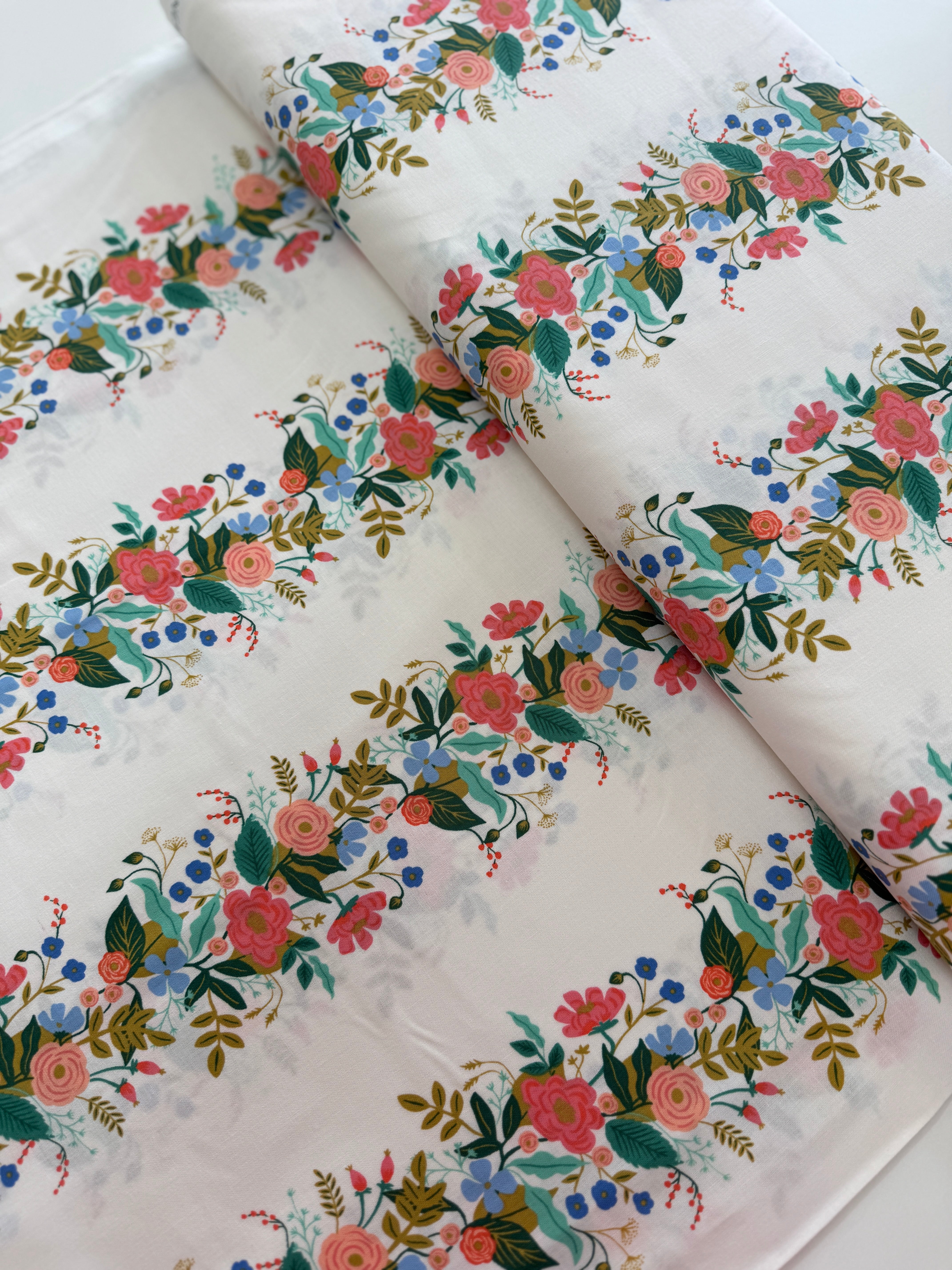 English Garden - Floral Vines Cream Yardage