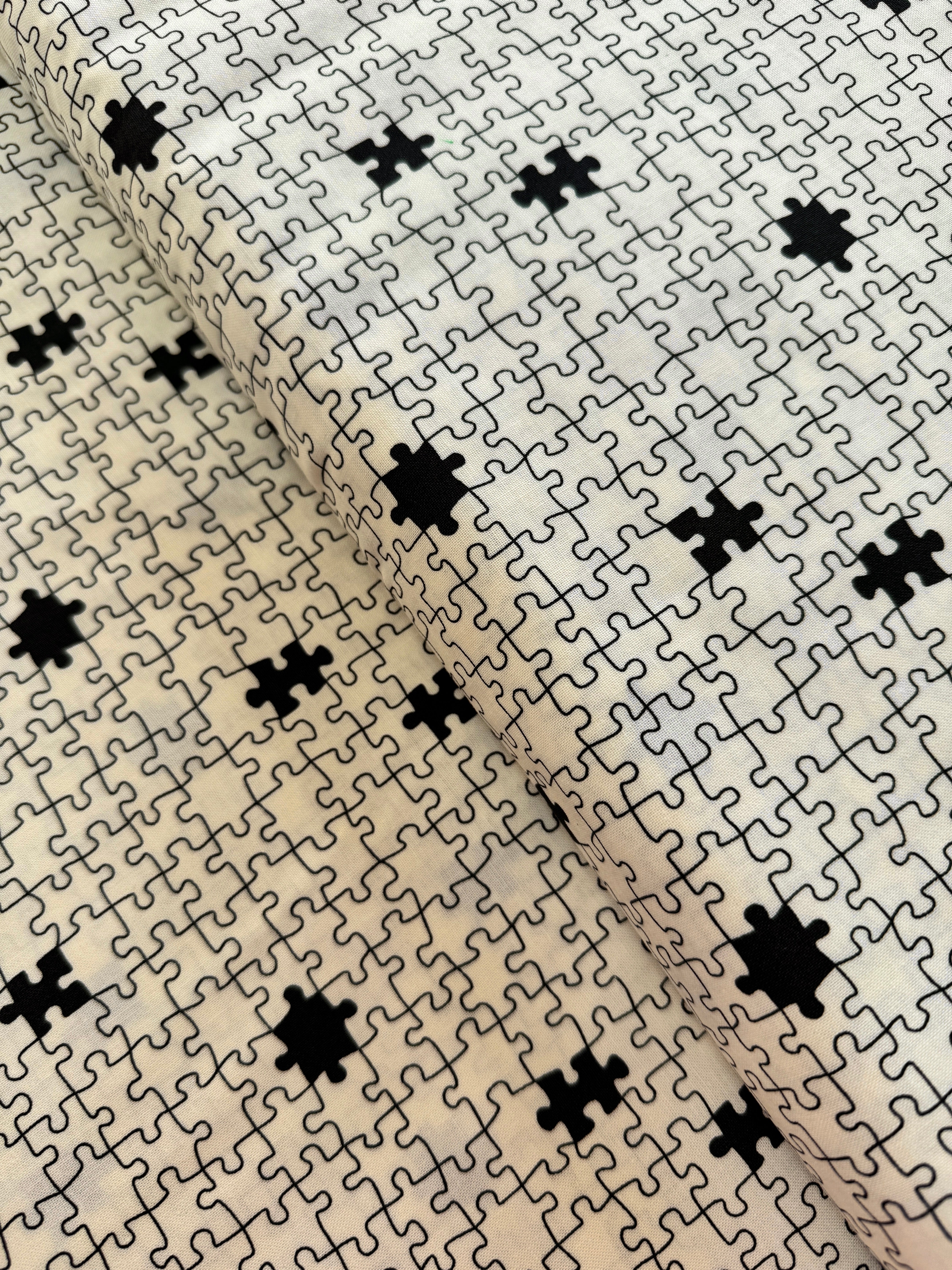 ABC XYZ - Puzzle Cream Black - Remnant