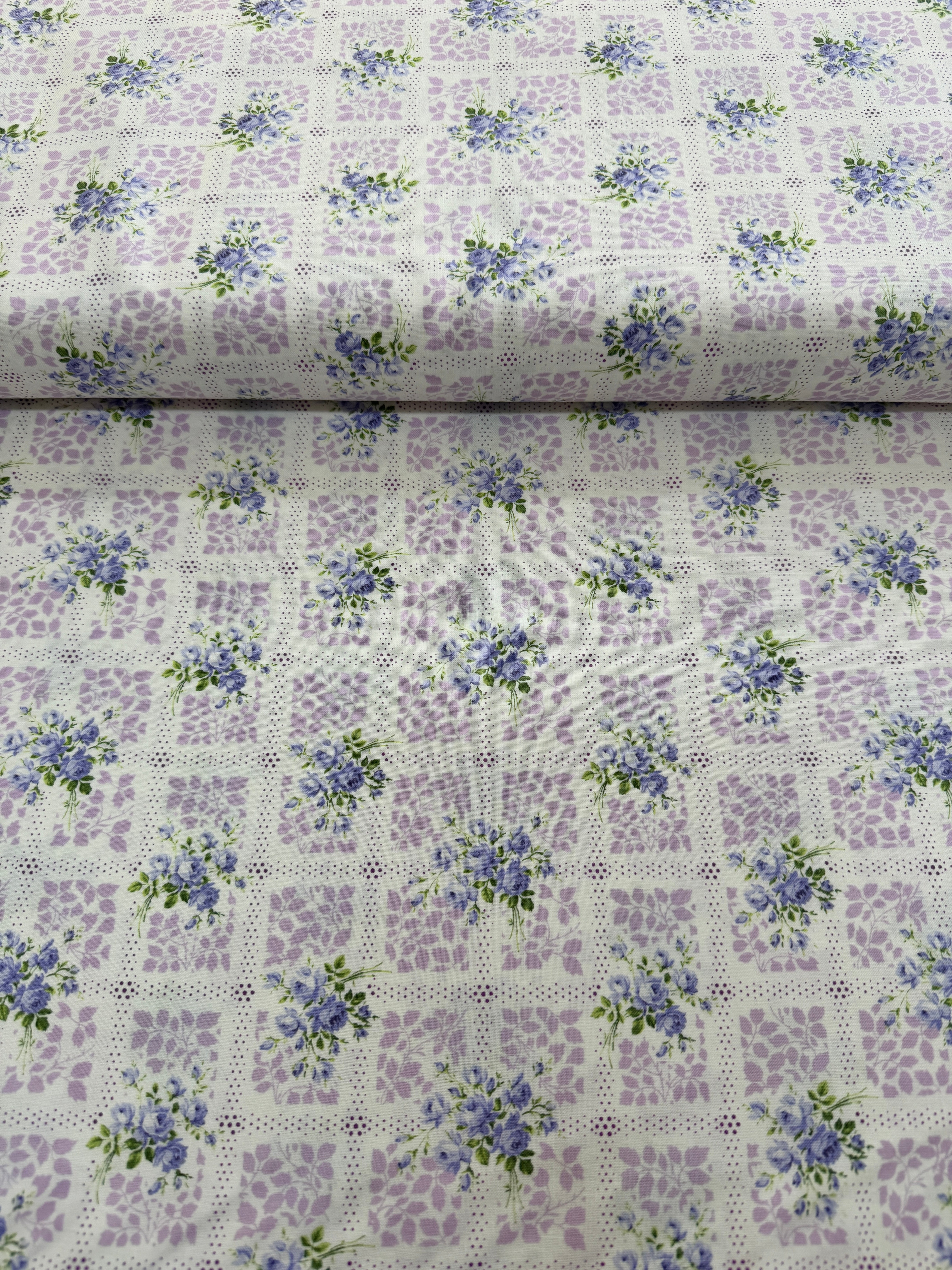 Afternoon in the Attic - Memento Lavender Yardage