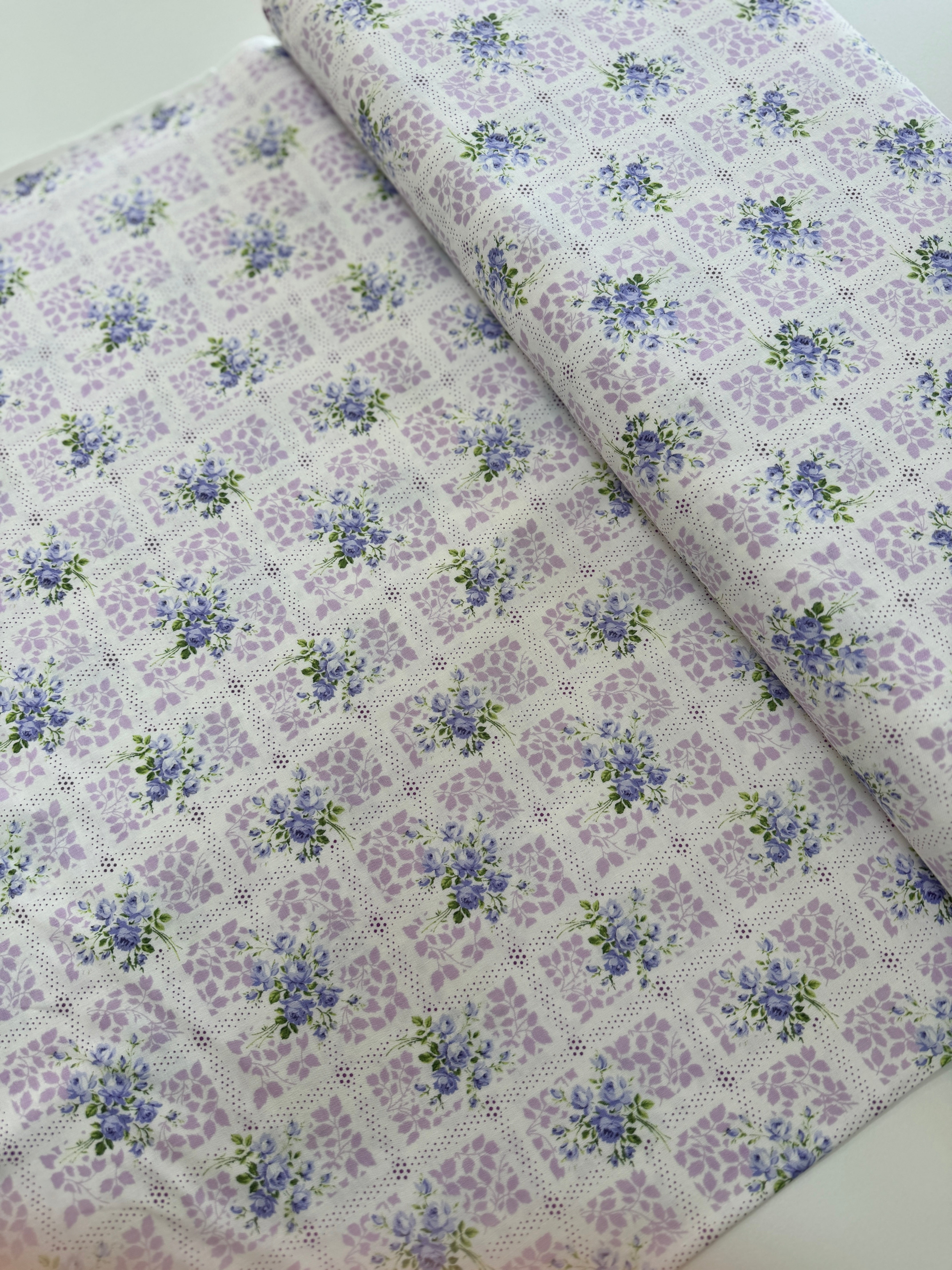 Afternoon in the Attic - Memento Lavender Yardage