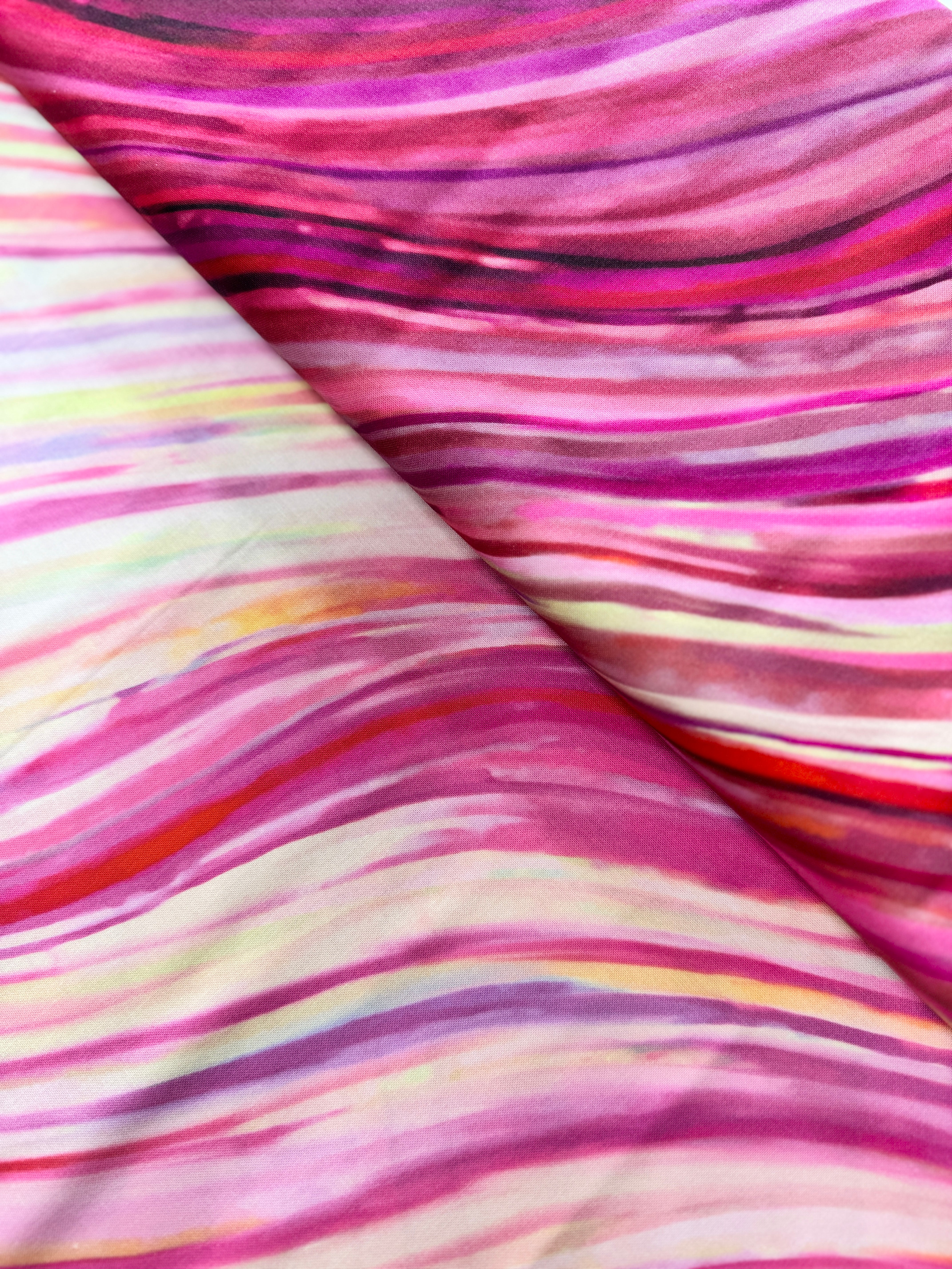 Gradients Auras - Watercolor Wave Ombre Garnet Yardage