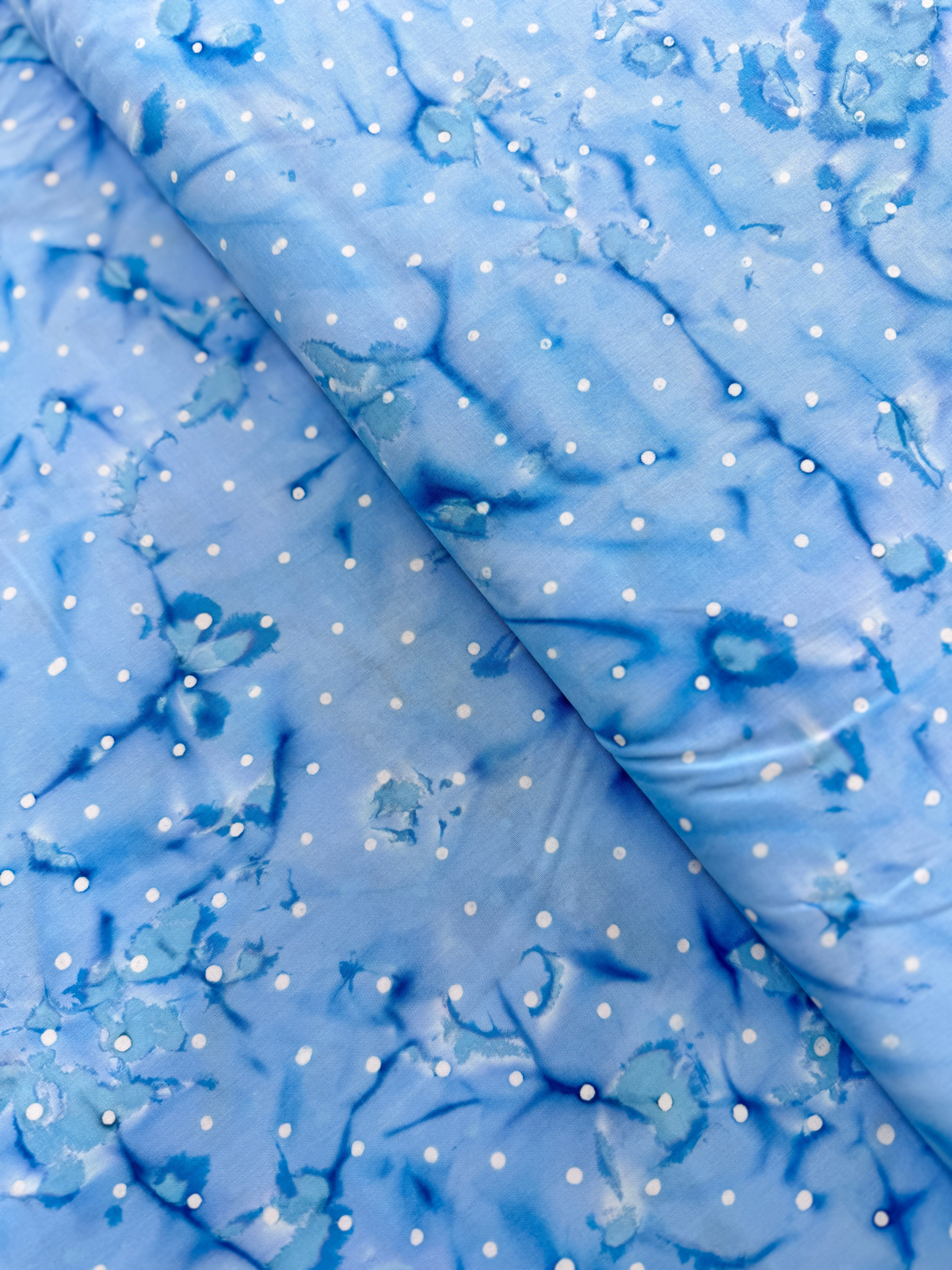 Blossom Batiks - Splash - Pin Dot - Forget-Me-Not Yardage