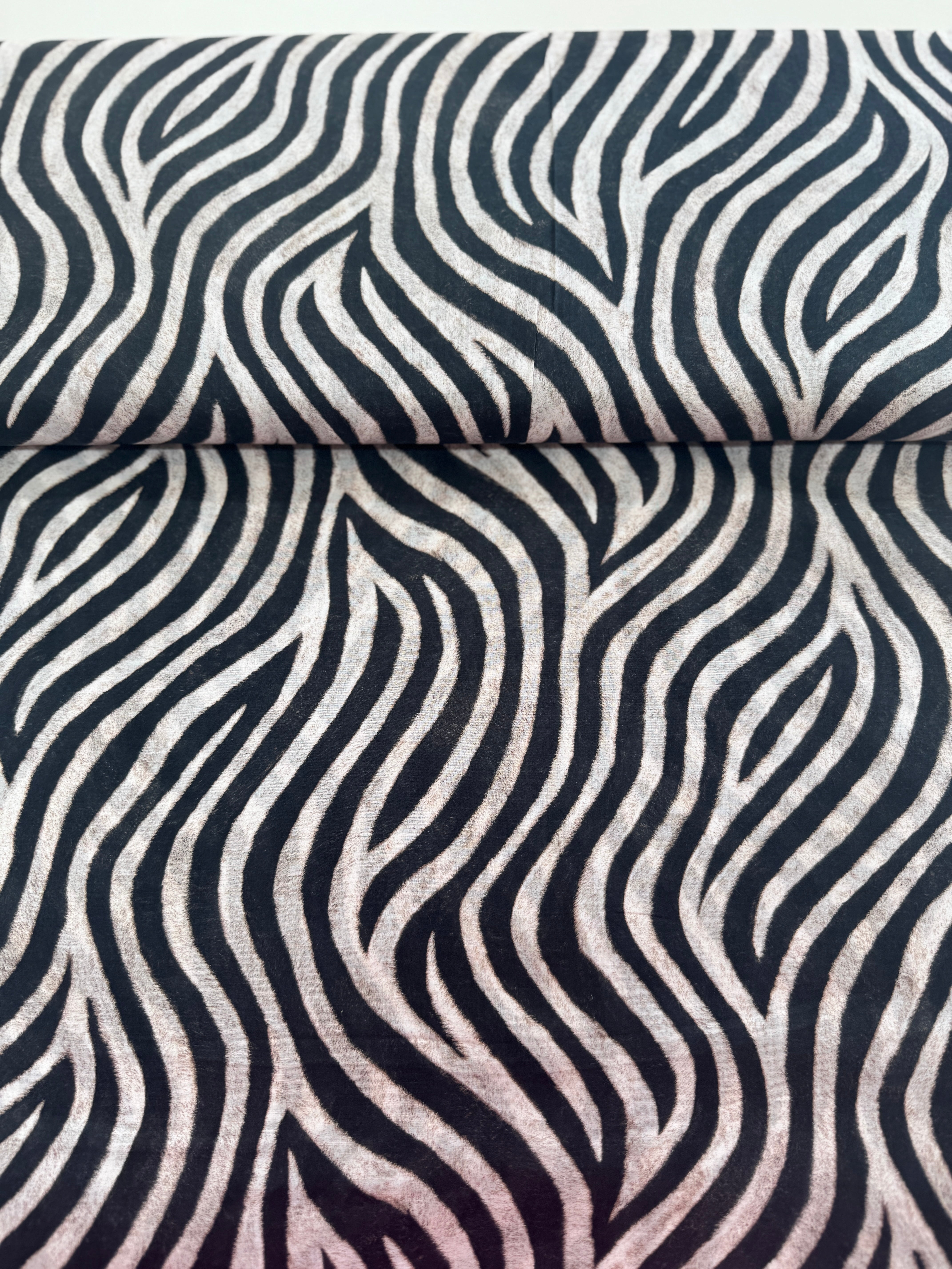 Animal Kingdom Lawns - Animal Skin Prints Yardage