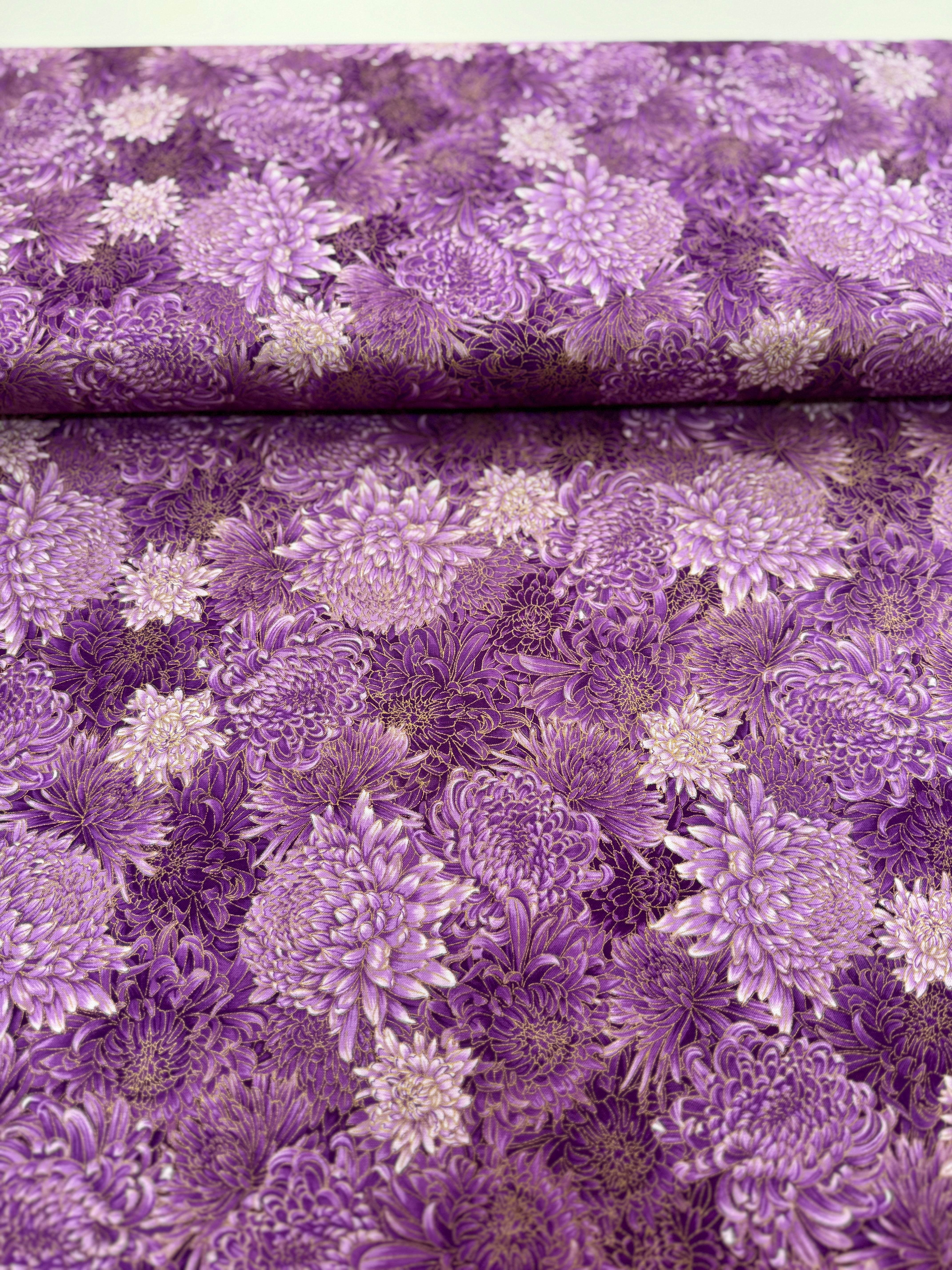 Shizuka - Packed Metallic Chrysanthemum Yardage