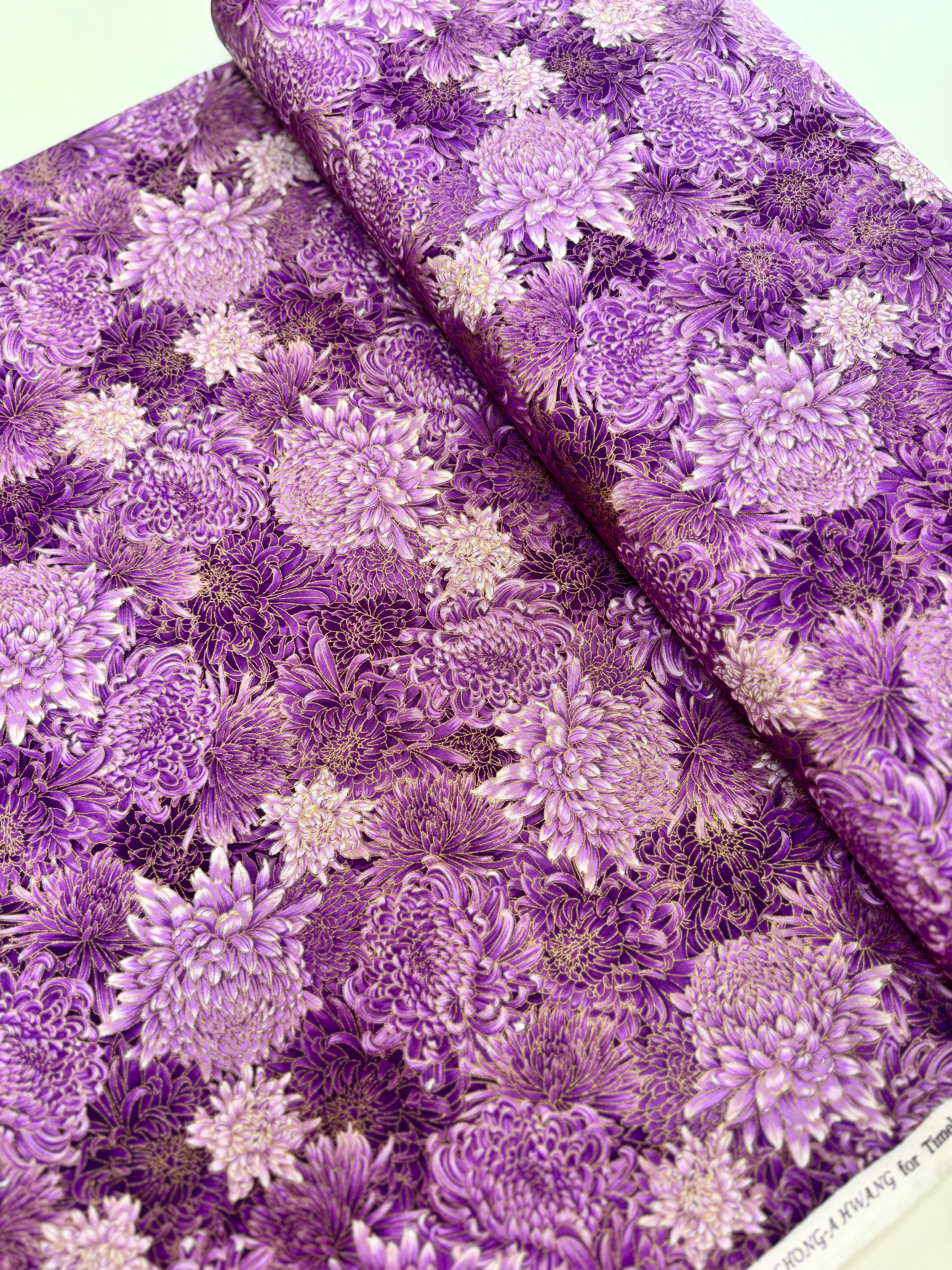 Shizuka - Packed Metallic Chrysanthemum Yardage