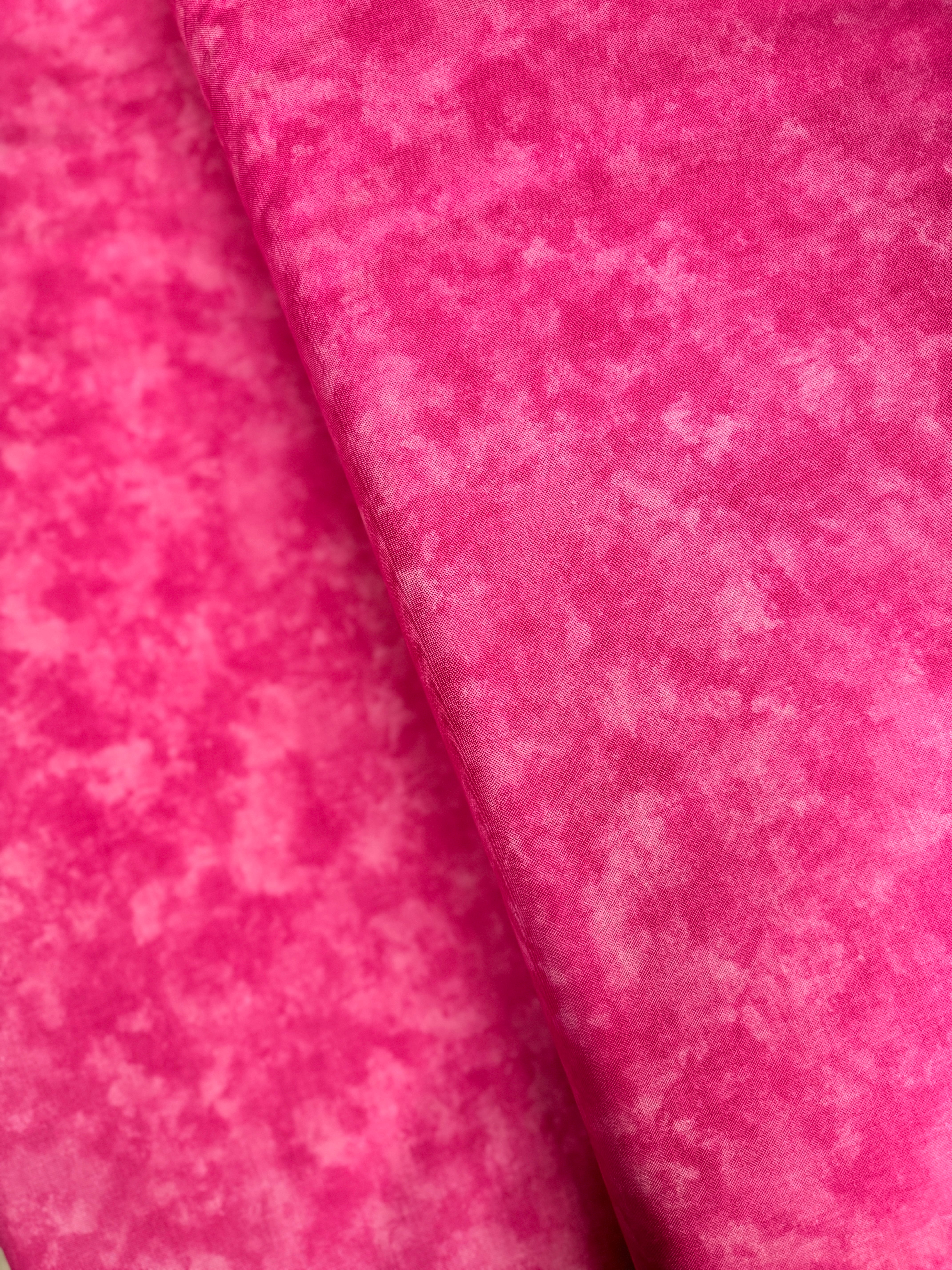 Moda Marbles – Bubblegum Pink fabric featuring a vibrant bubblegum pink hue with a subtle marbled texture, 100% cotton by Moda Fabrics