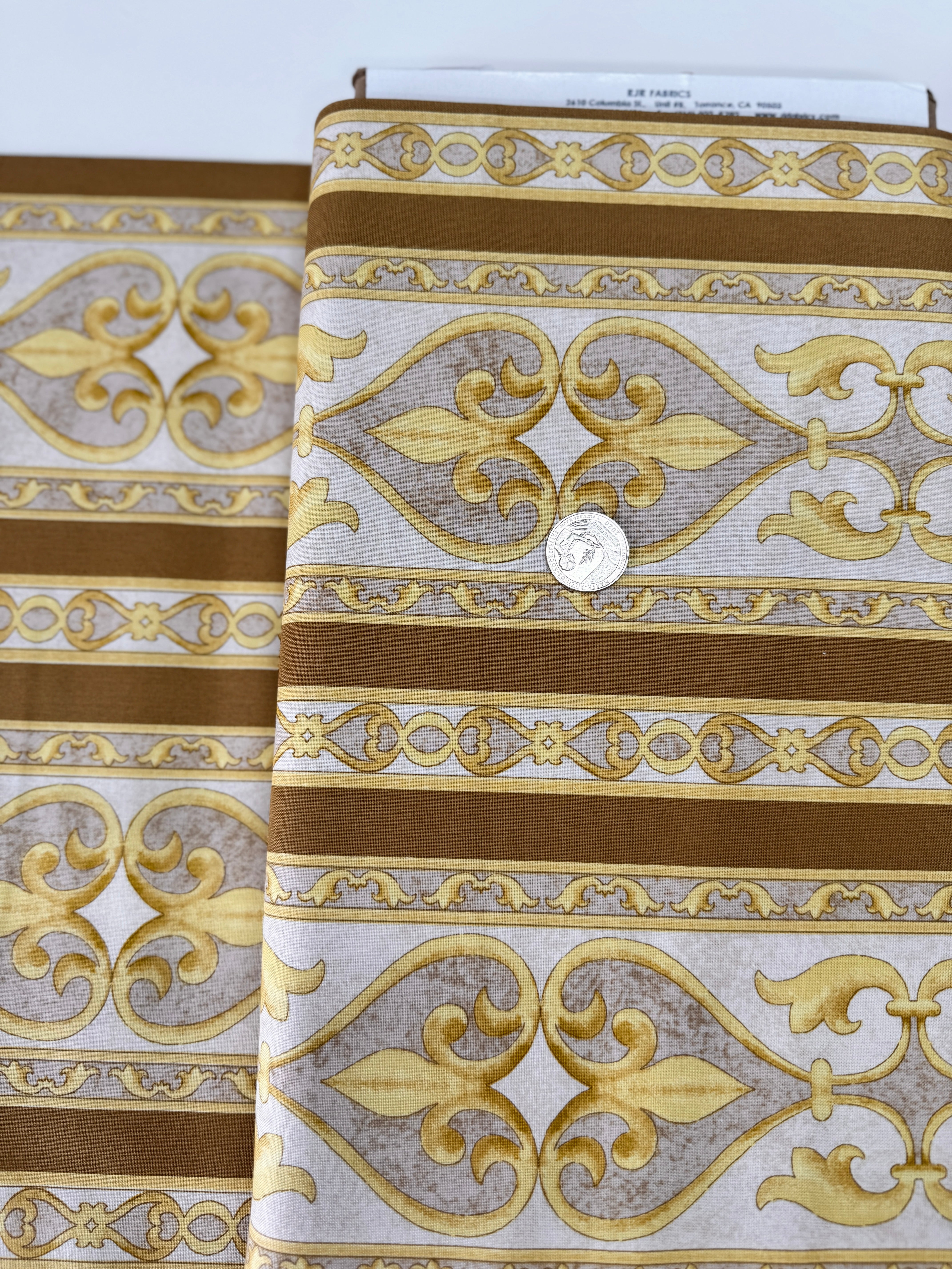Impressions - Border Gold Yardage