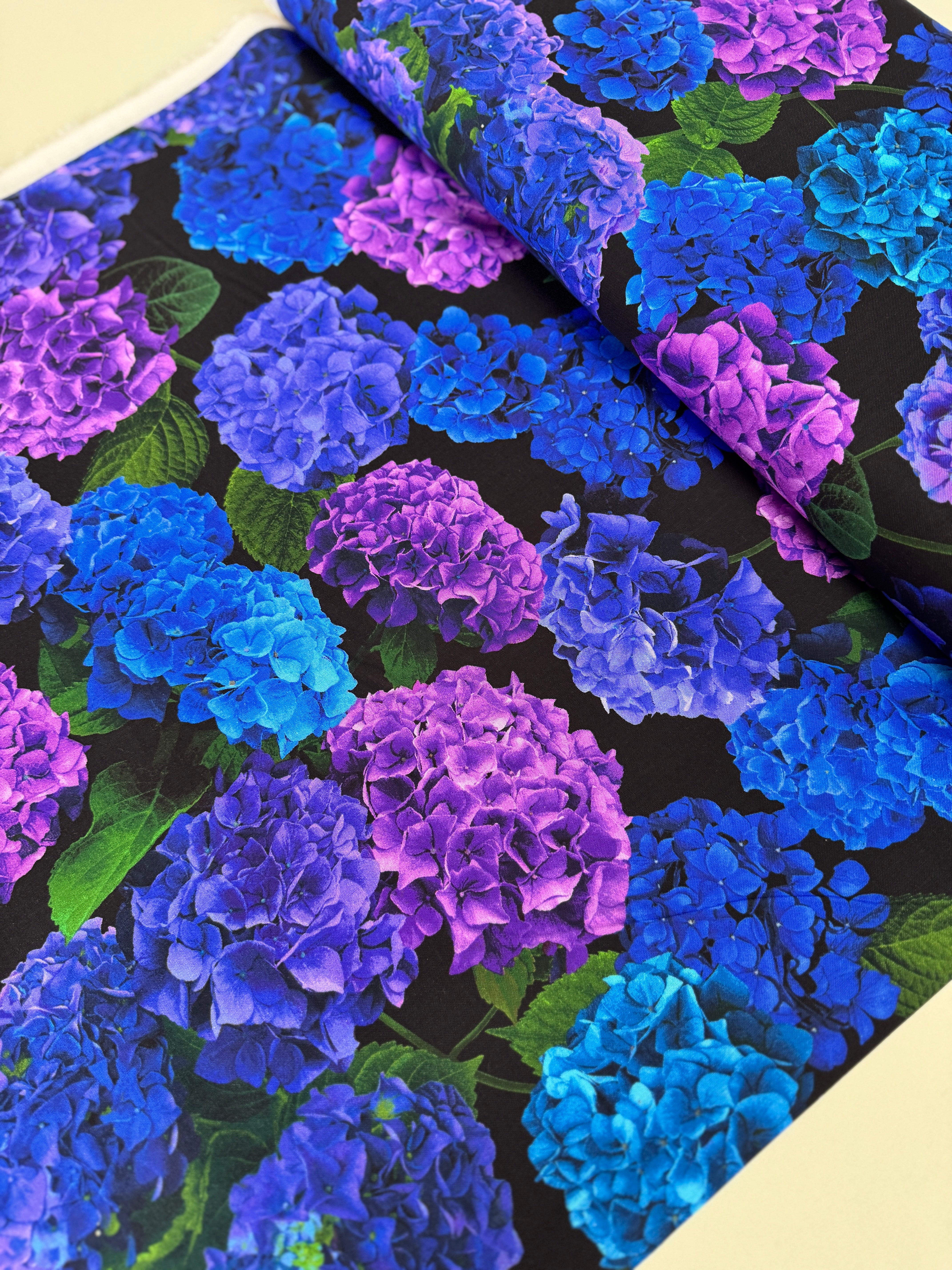 Midnight Bloom – Hydrangea Large Florals Fabric by Chong-a Hwang, digital floral cotton fabric with large hydrangeas on dark background.