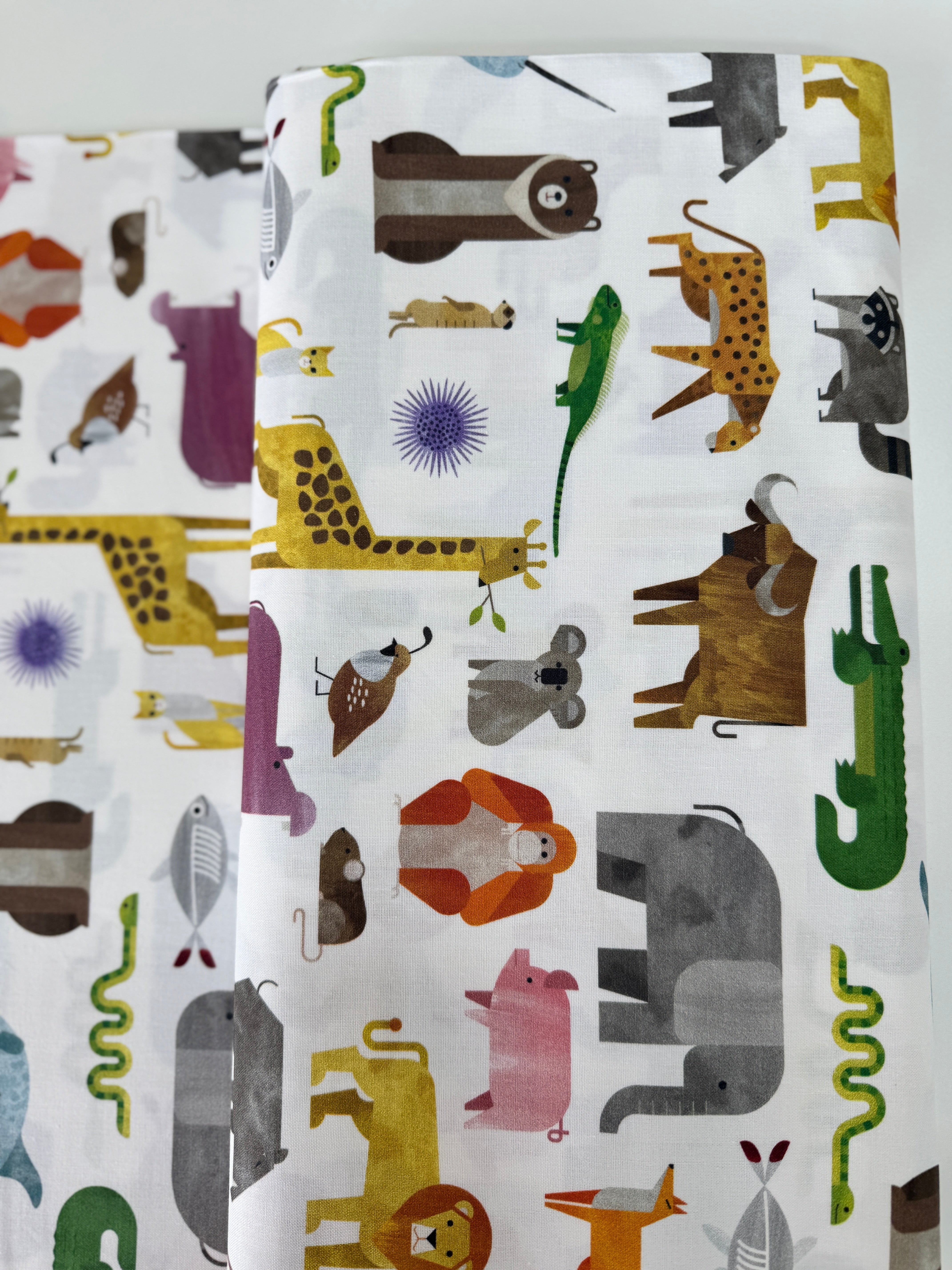 A to Z Animals fabric by Robert Kaufman – alphabet and animals print on 100% cotton for kids and nursery projects.