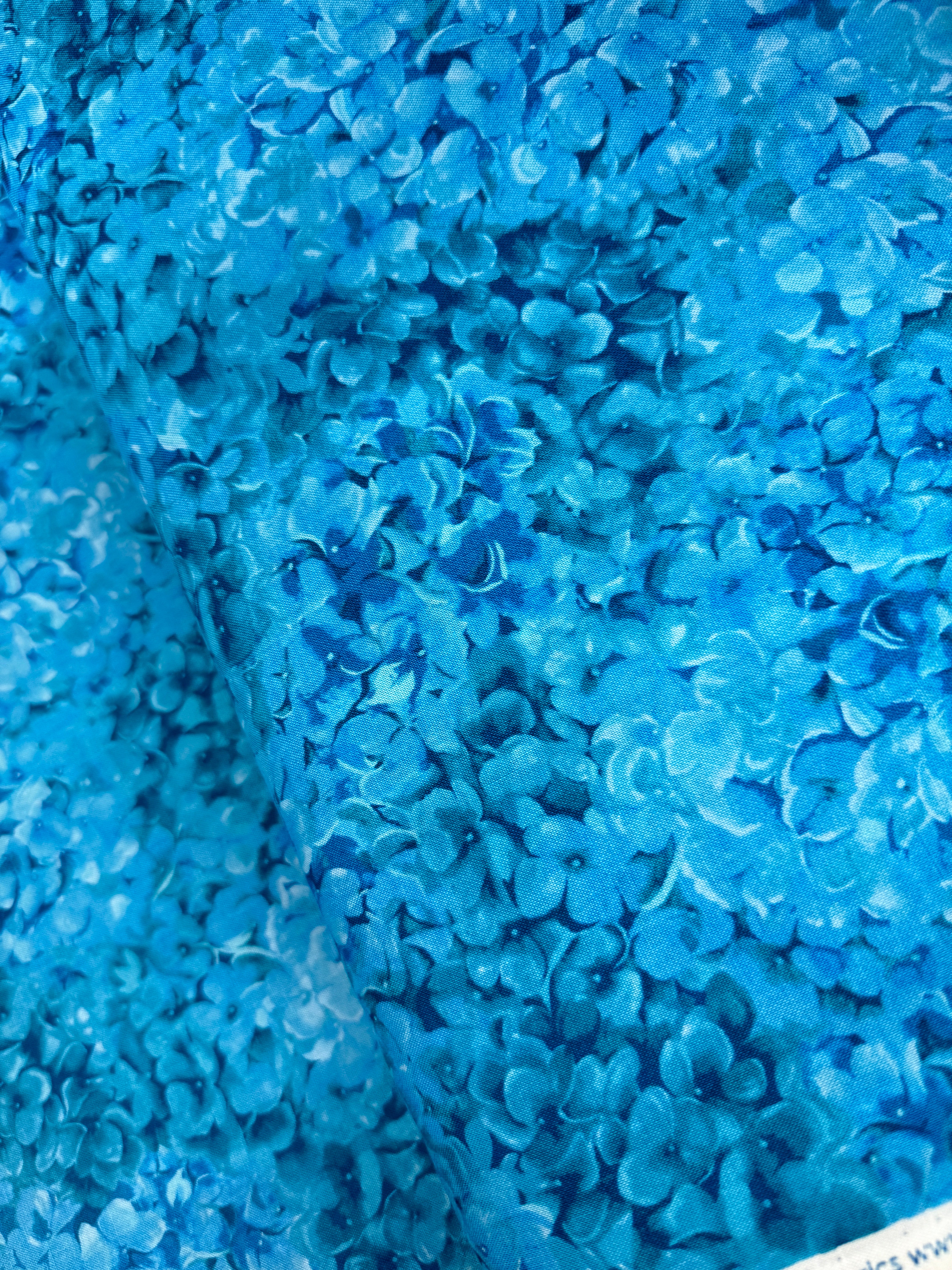 Floral Fantasy - Hydrangea Aqua Marine Yardage