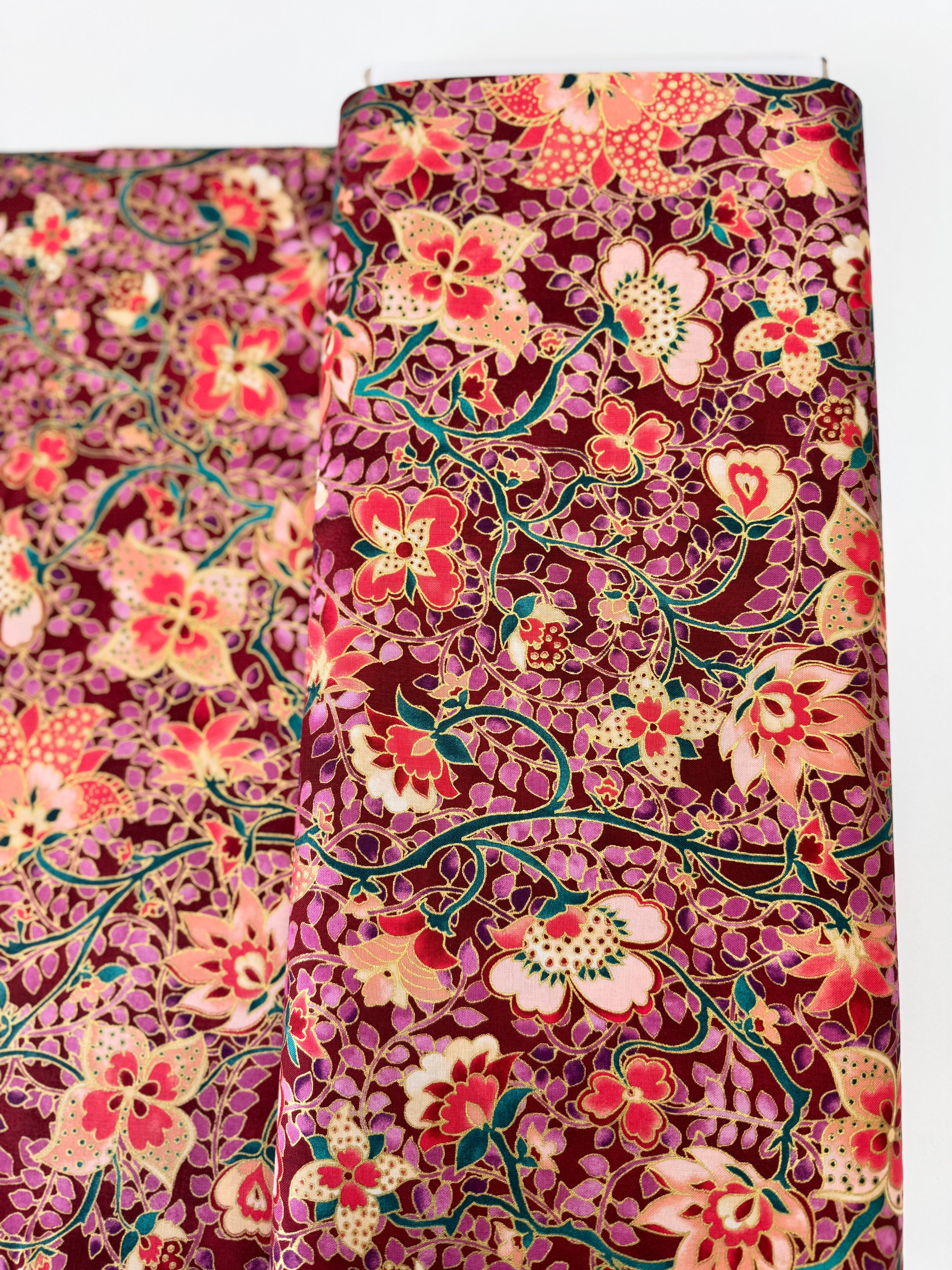 Jeweled Leaves – Floral Fig Gold Metallic Fabric by Parvaneh Holloway for Robert Kaufman