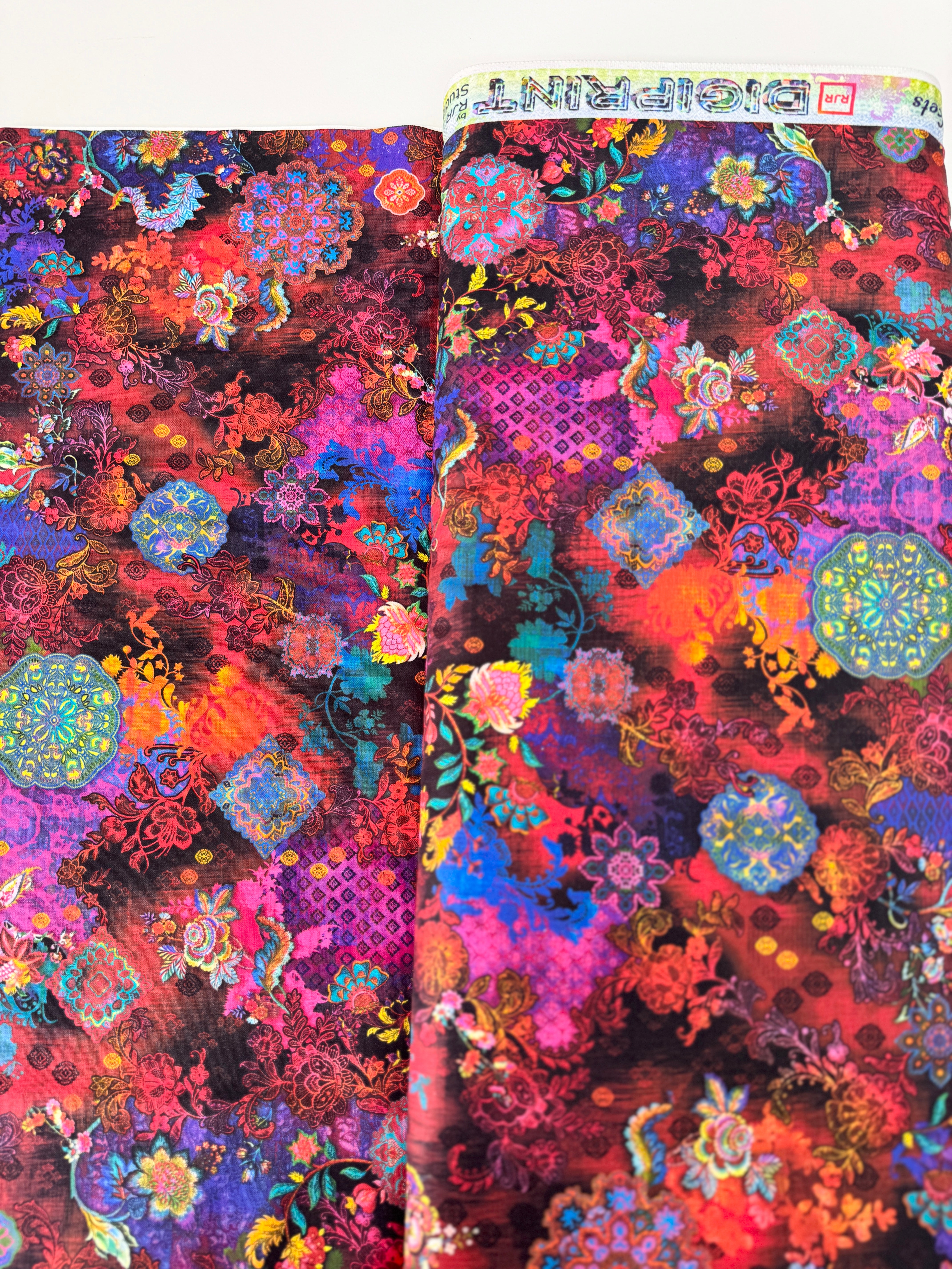 Flourish - Treasured Trinkets - Garnet Yardage