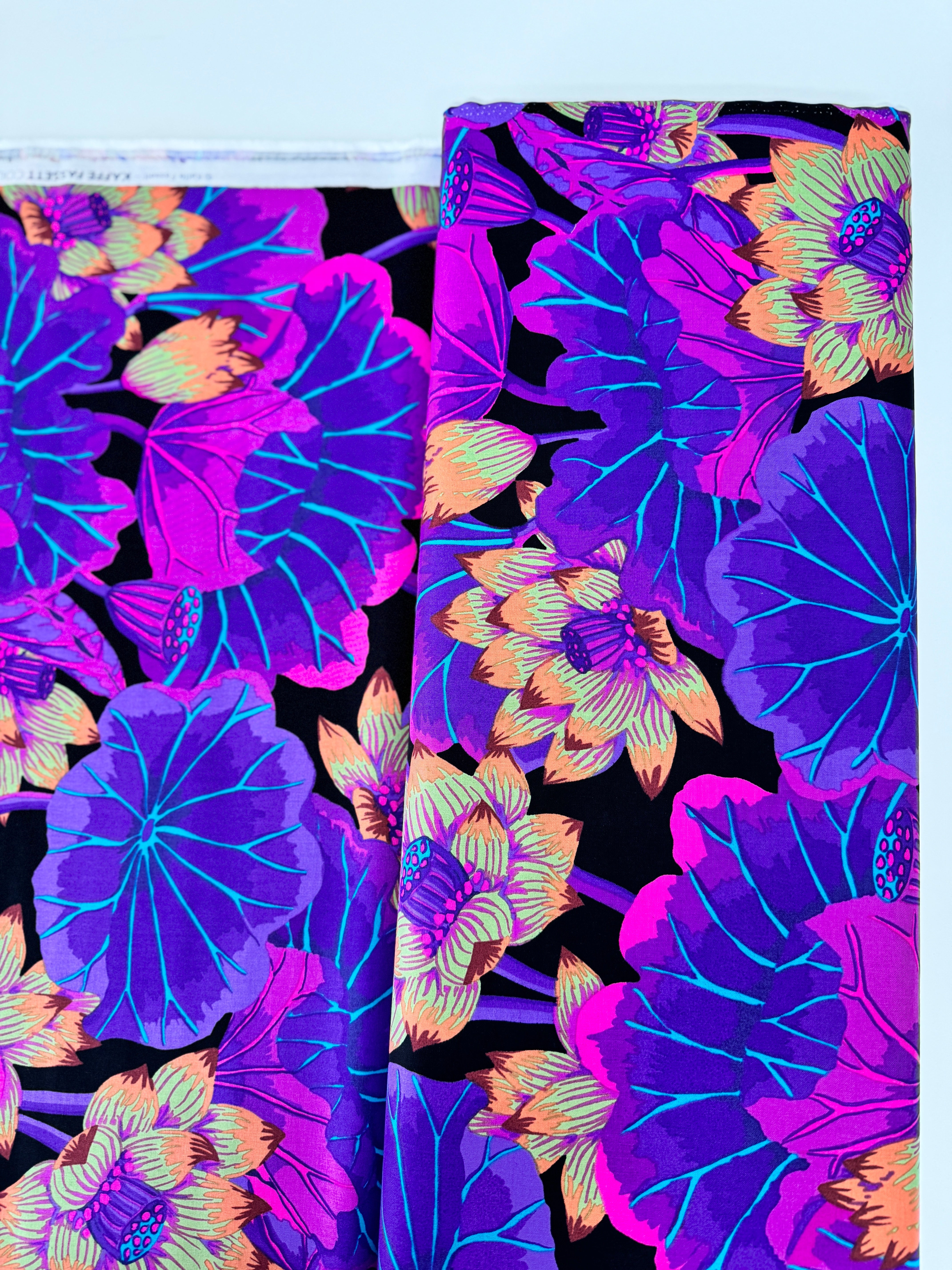 Kaffe Fassett Collective - Classics - Lake Blossoms Black Yardage
