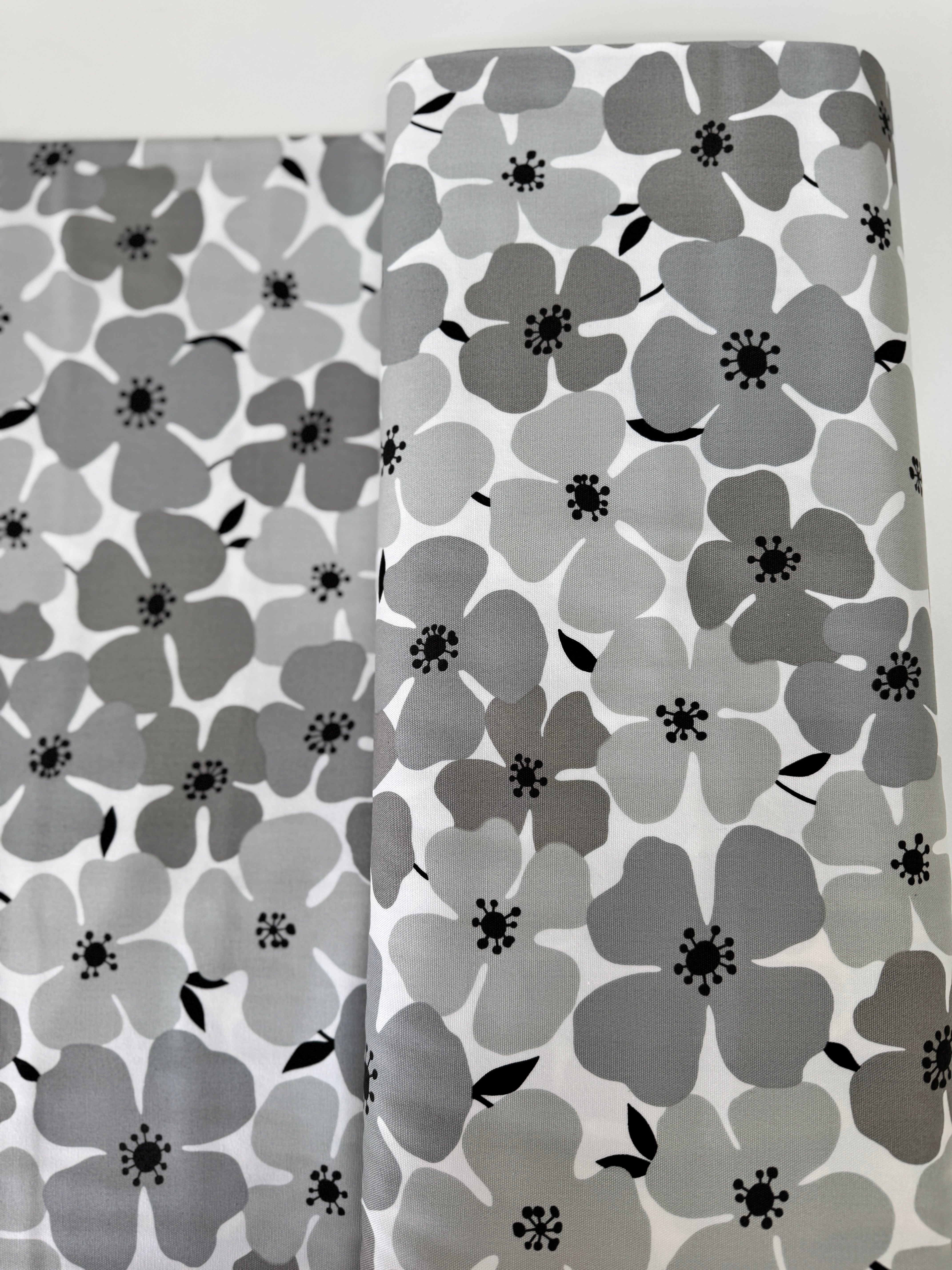 Sevenberry Canvas Prints Florals Gray cotton canvas fabric by Robert Kaufman – gray floral canvas for bags, upholstery & home décor