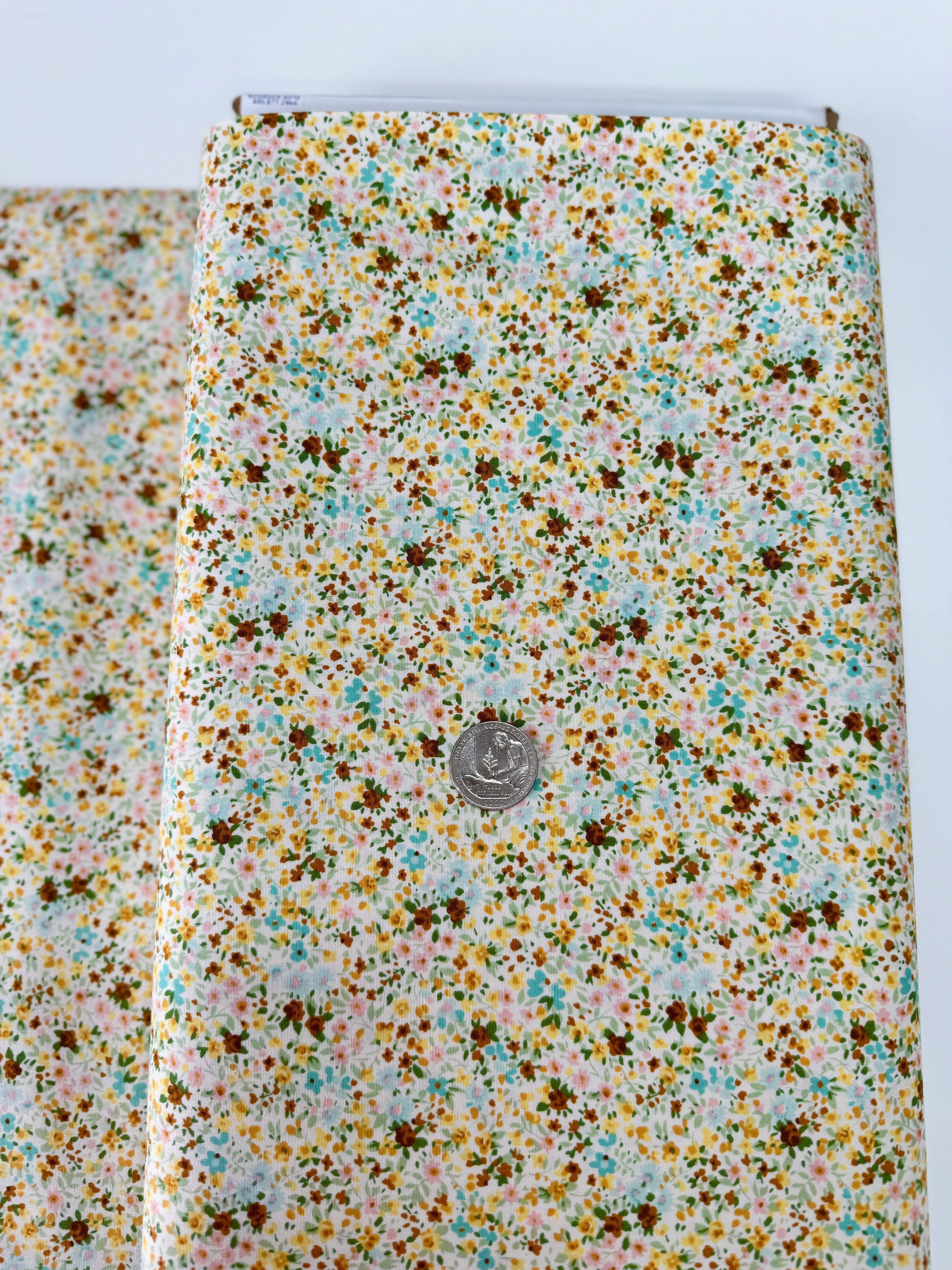 Sevenberry Petite Garden Fresh Florals Summer 100% cotton fabric by Robert Kaufman – delicate summer floral quilting cotton