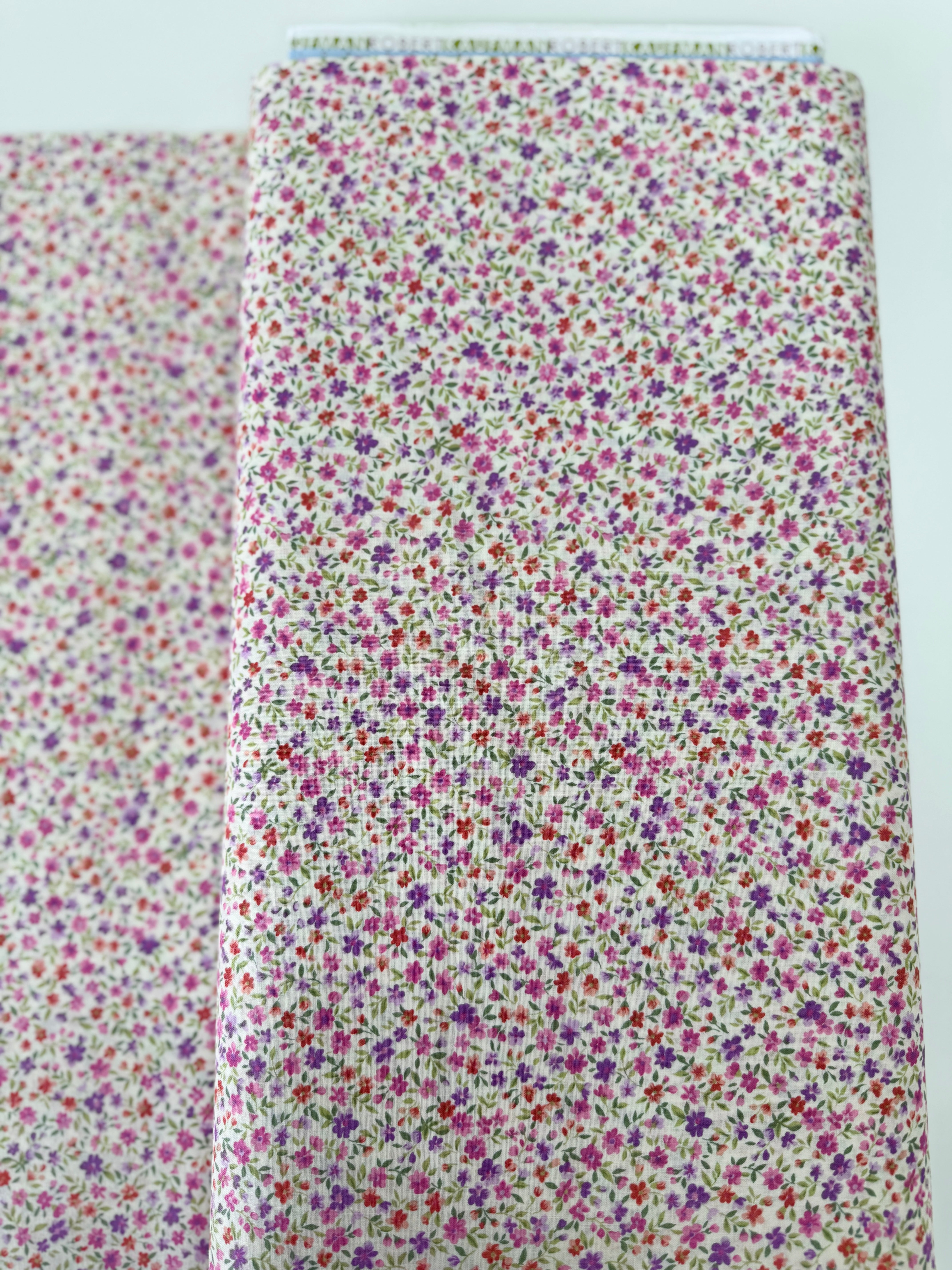 Sevenberry Bouquet Lilac cotton quilting fabric by Sevenberry for Robert Kaufman – tiny lilac and green floral bouquet print, 42–43″ wide