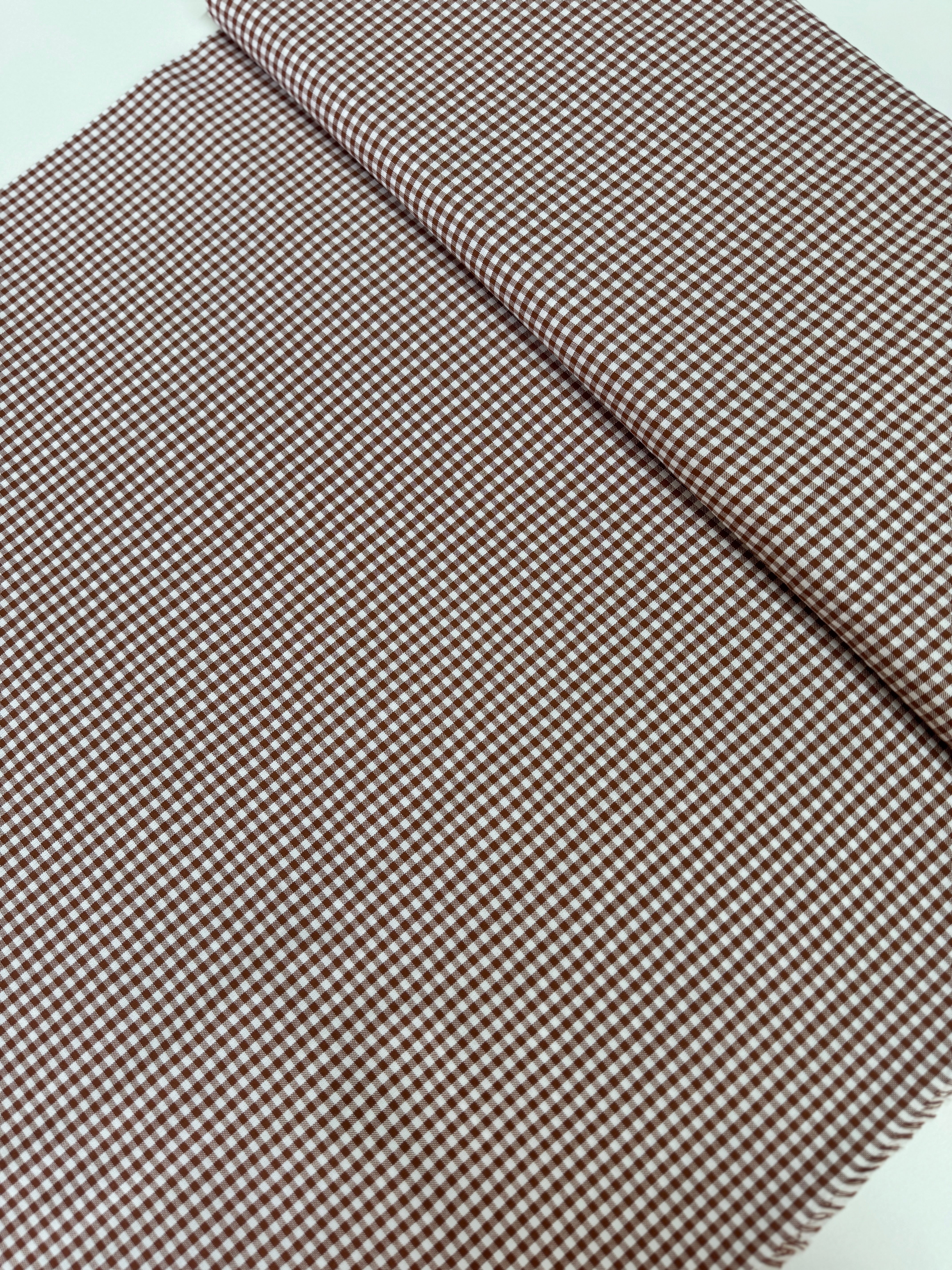 Chocolate 1/8″ gingham yarn-dyed cotton by Sevenberry for Robert Kaufman – rich brown check, 42″ wide