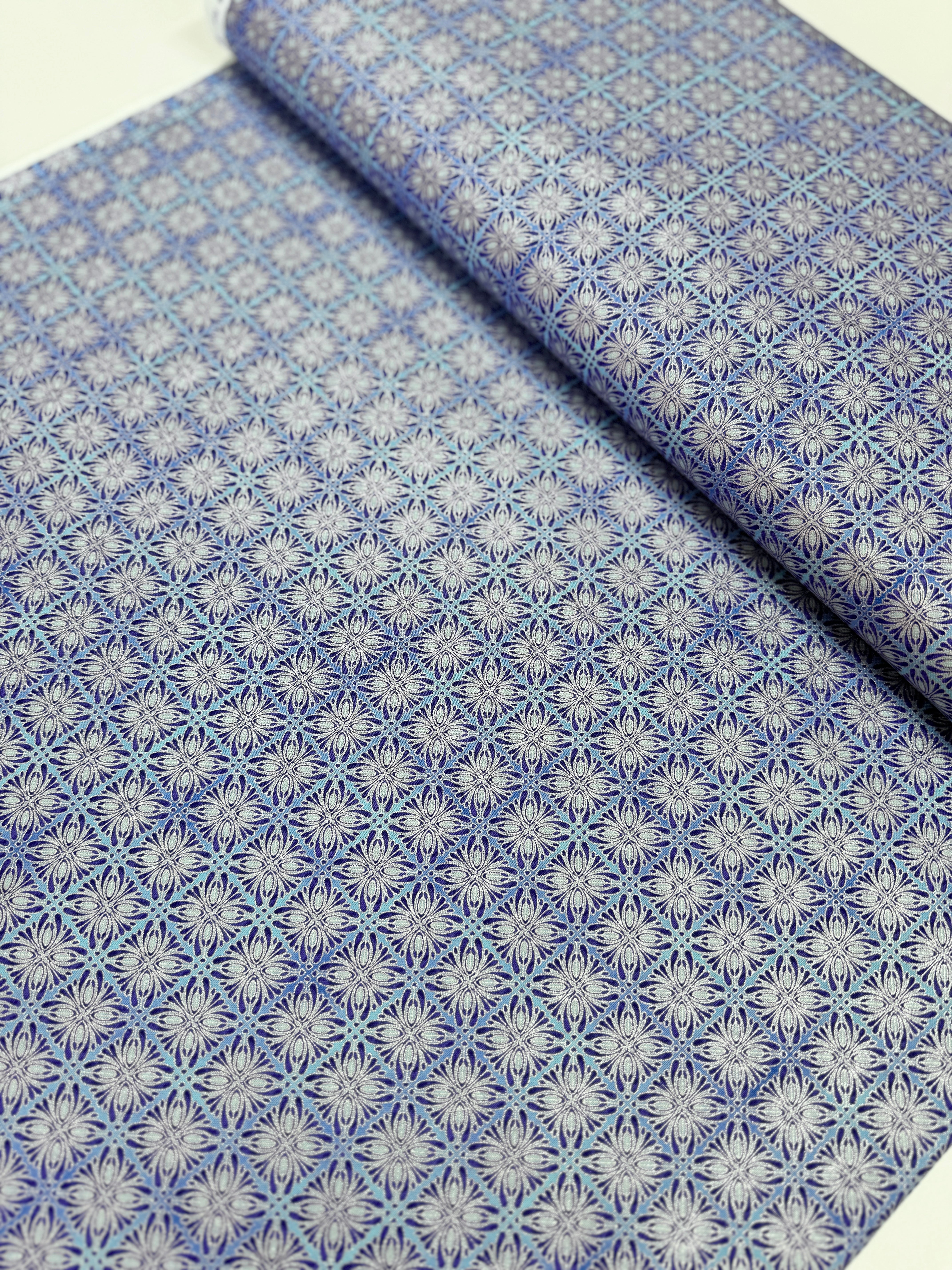 Joli Bijou Tile Blue Jay Silver Metallic Fabric – Robert Kaufman Metallic Cotton