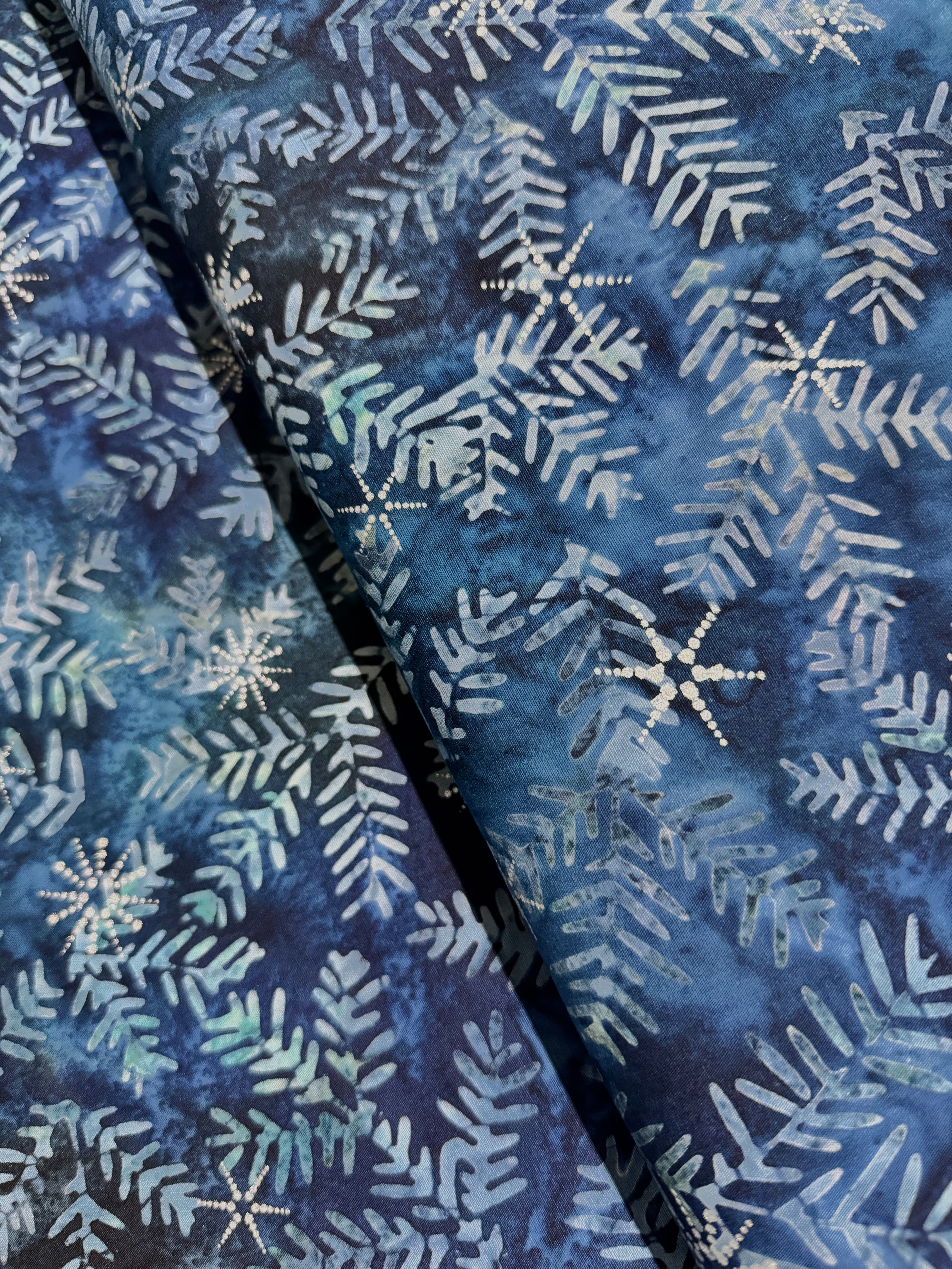 Artisan Batiks - Winter Wonderland - Evening Silver Sparkle - Remnant