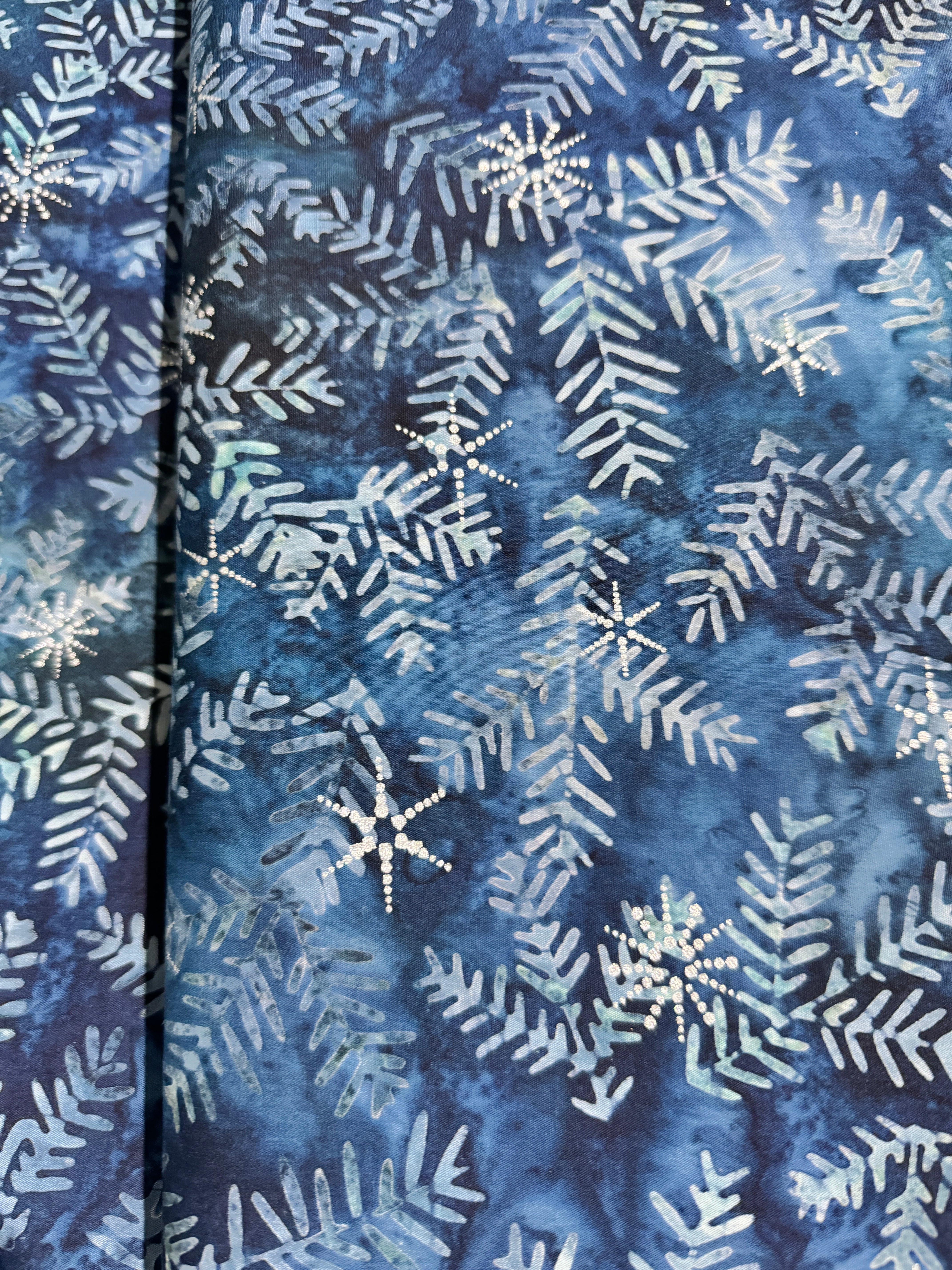 Artisan Batiks - Winter Wonderland - Evening Silver Sparkle - Remnant