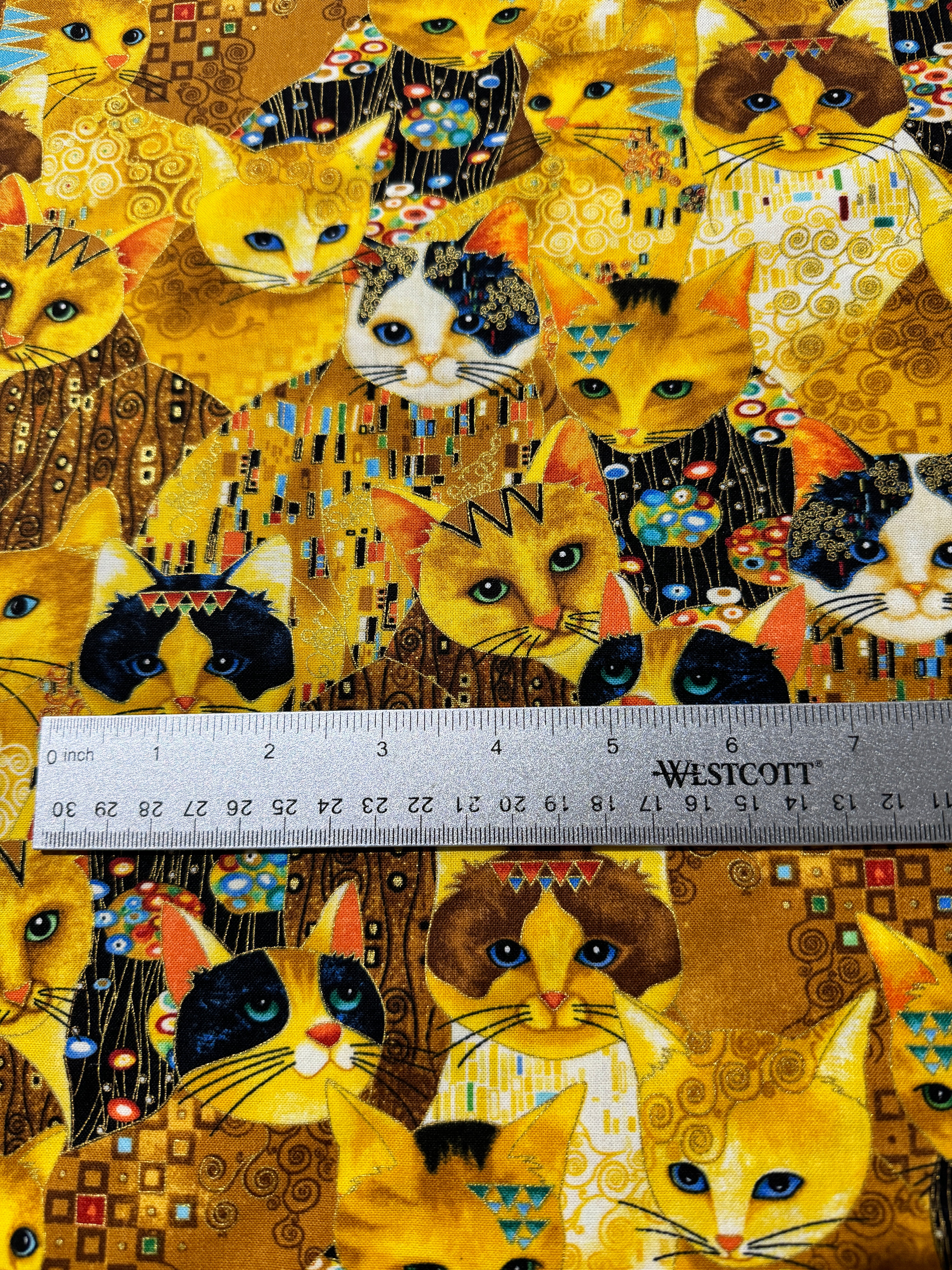 Cleo - Golden Bejeweled Cats- Remnant
