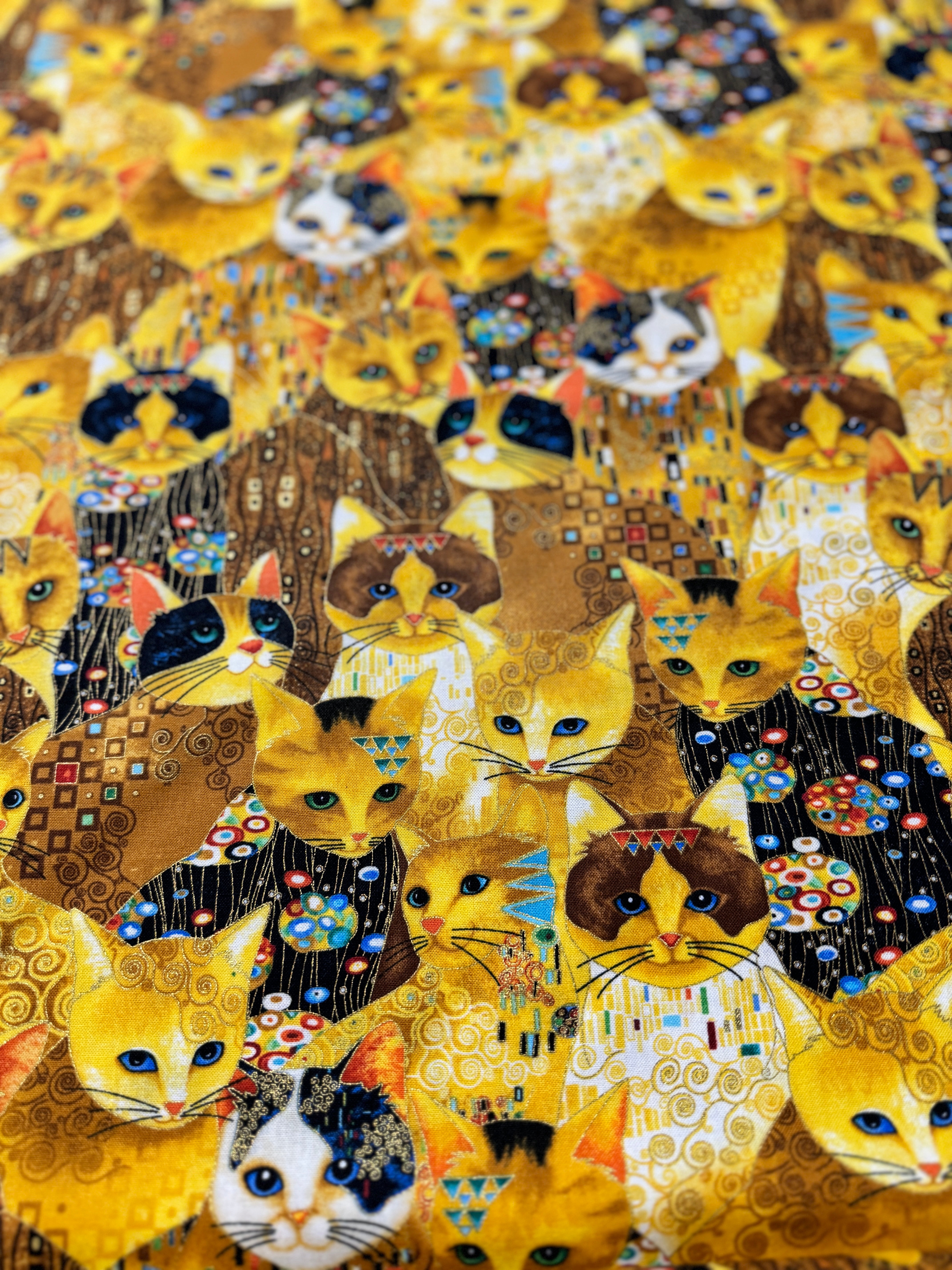 Cleo - Golden Bejeweled Cats- Remnant