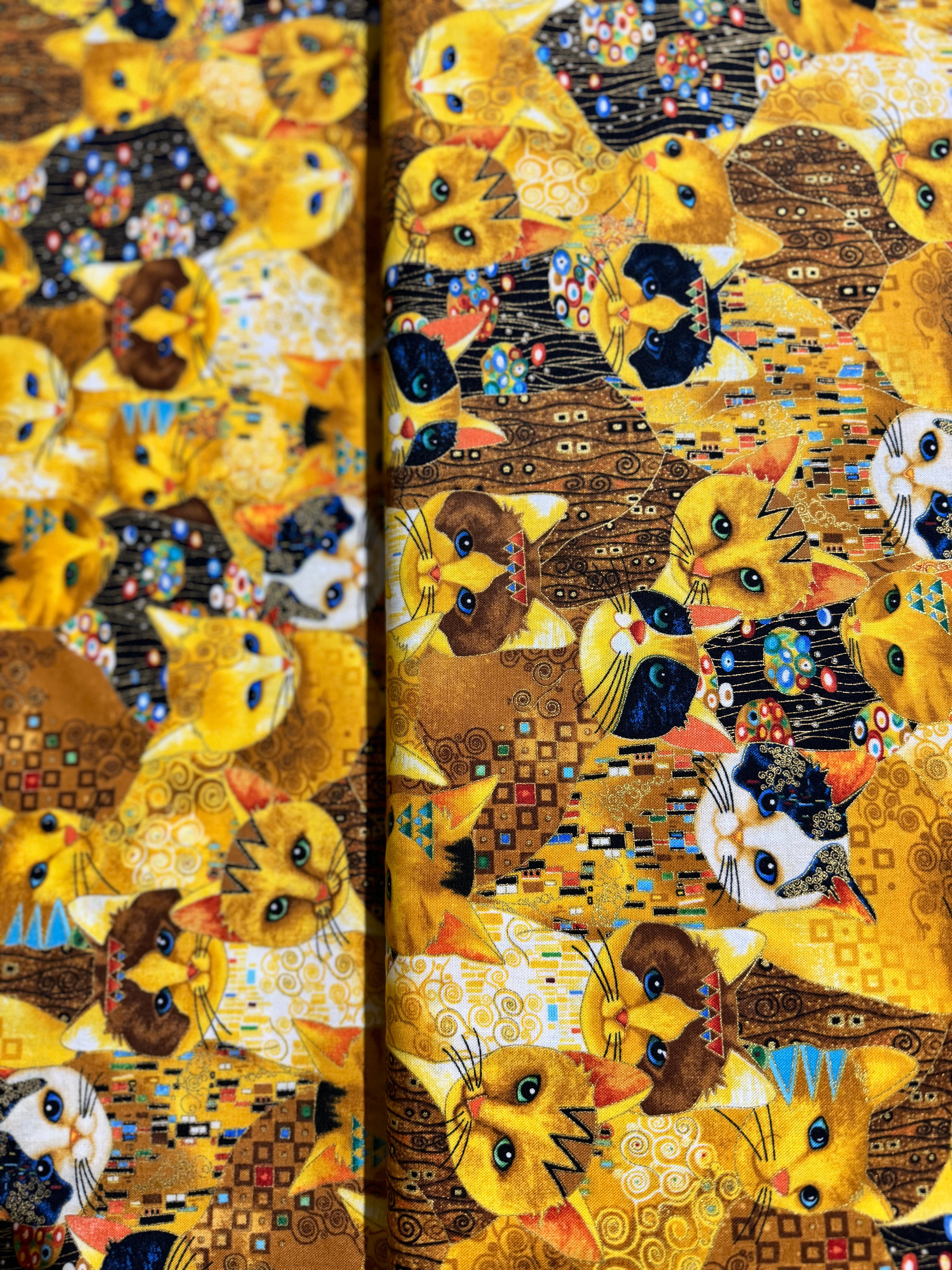 Cleo - Golden Bejeweled Cats- Remnant