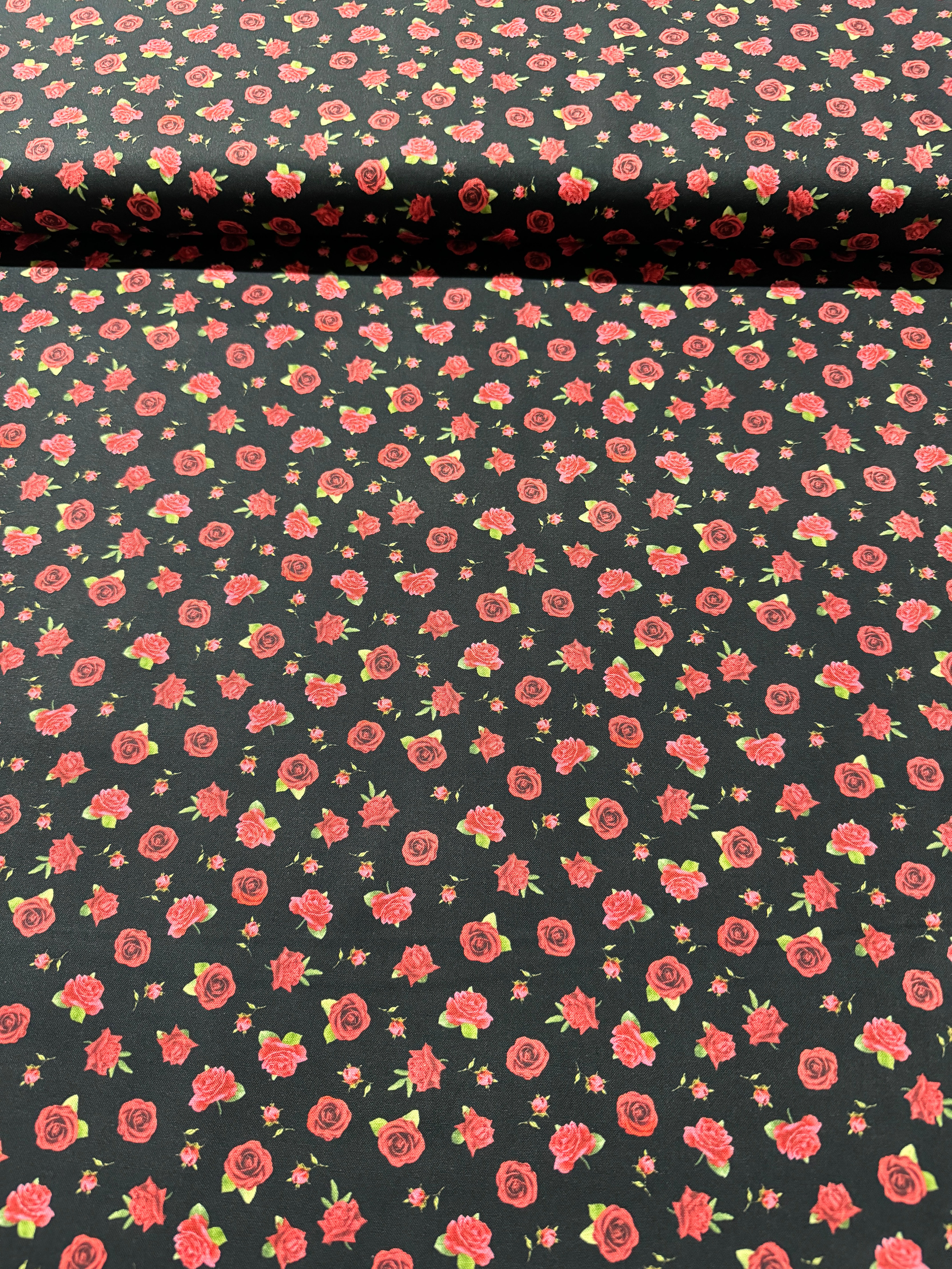 Vintage Rose - Small Roses Yardage