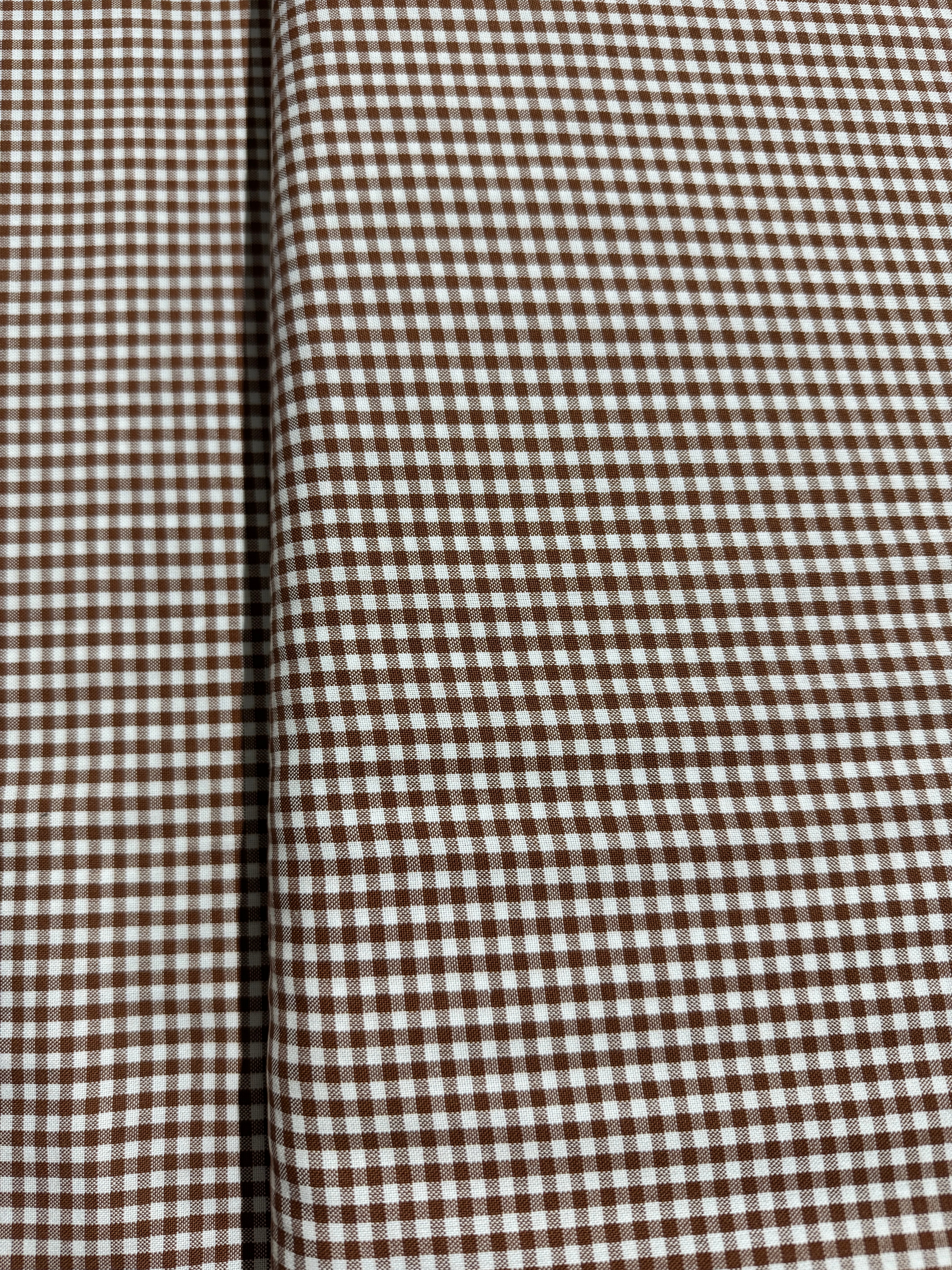 Chocolate 1/8″ gingham yarn-dyed cotton by Sevenberry for Robert Kaufman – rich brown check, 42″ wide