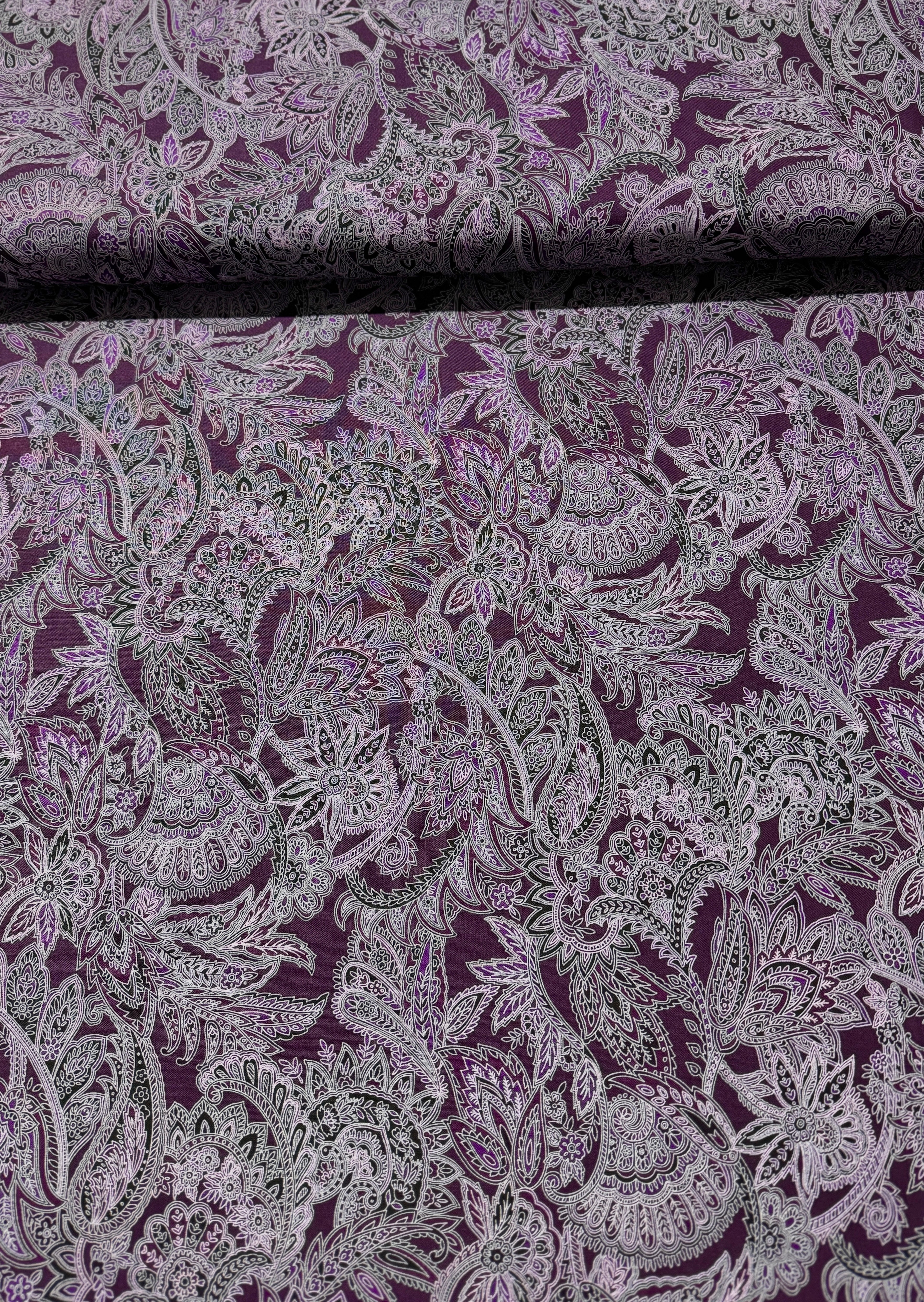 Maison Paisley Magenta Fabric by Jinny Beyer for RJR Fabrics – vibrant magenta paisley quilting cotton.