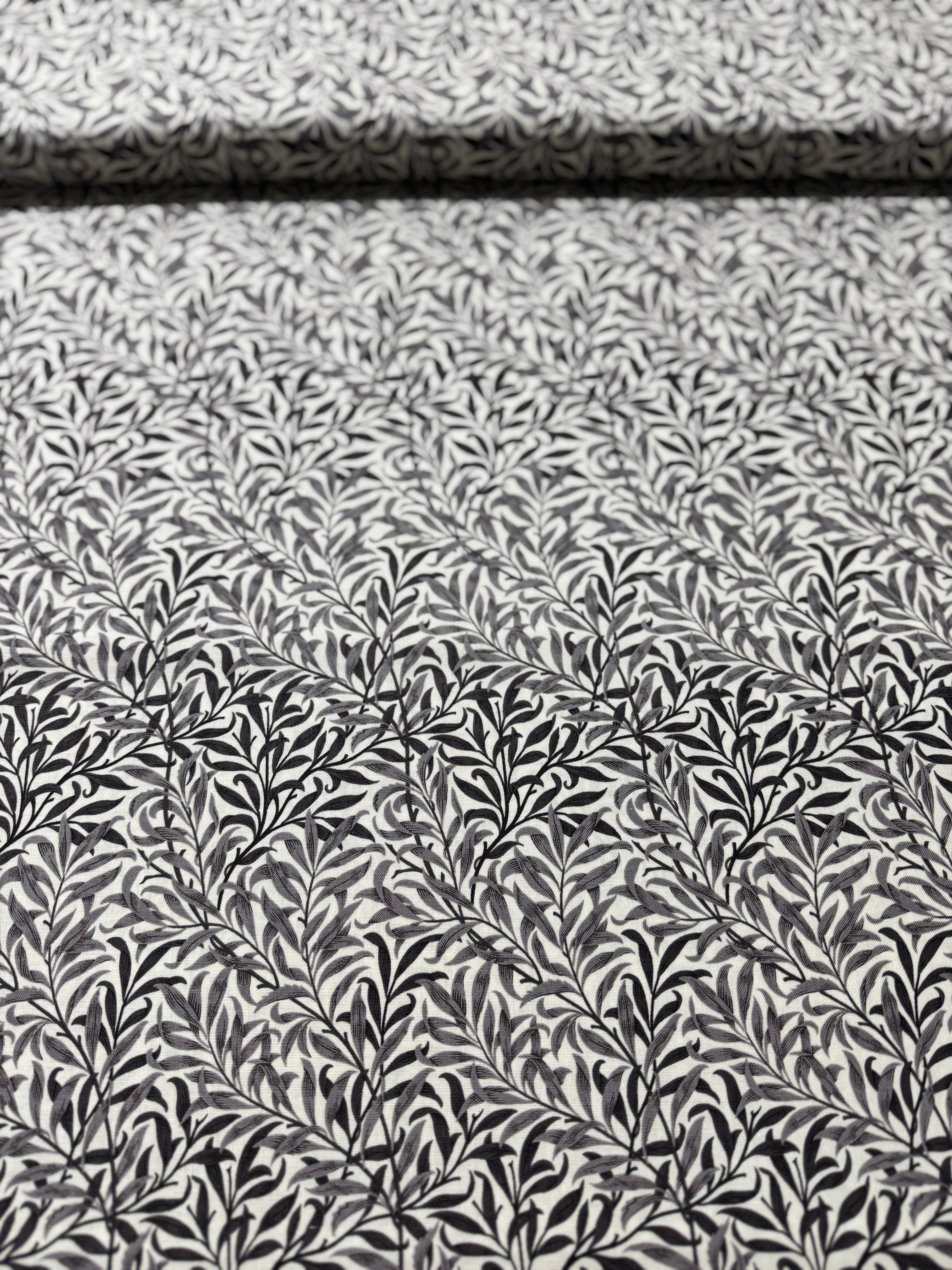 Ebony Suite - Leaf Vines Dove Yardage