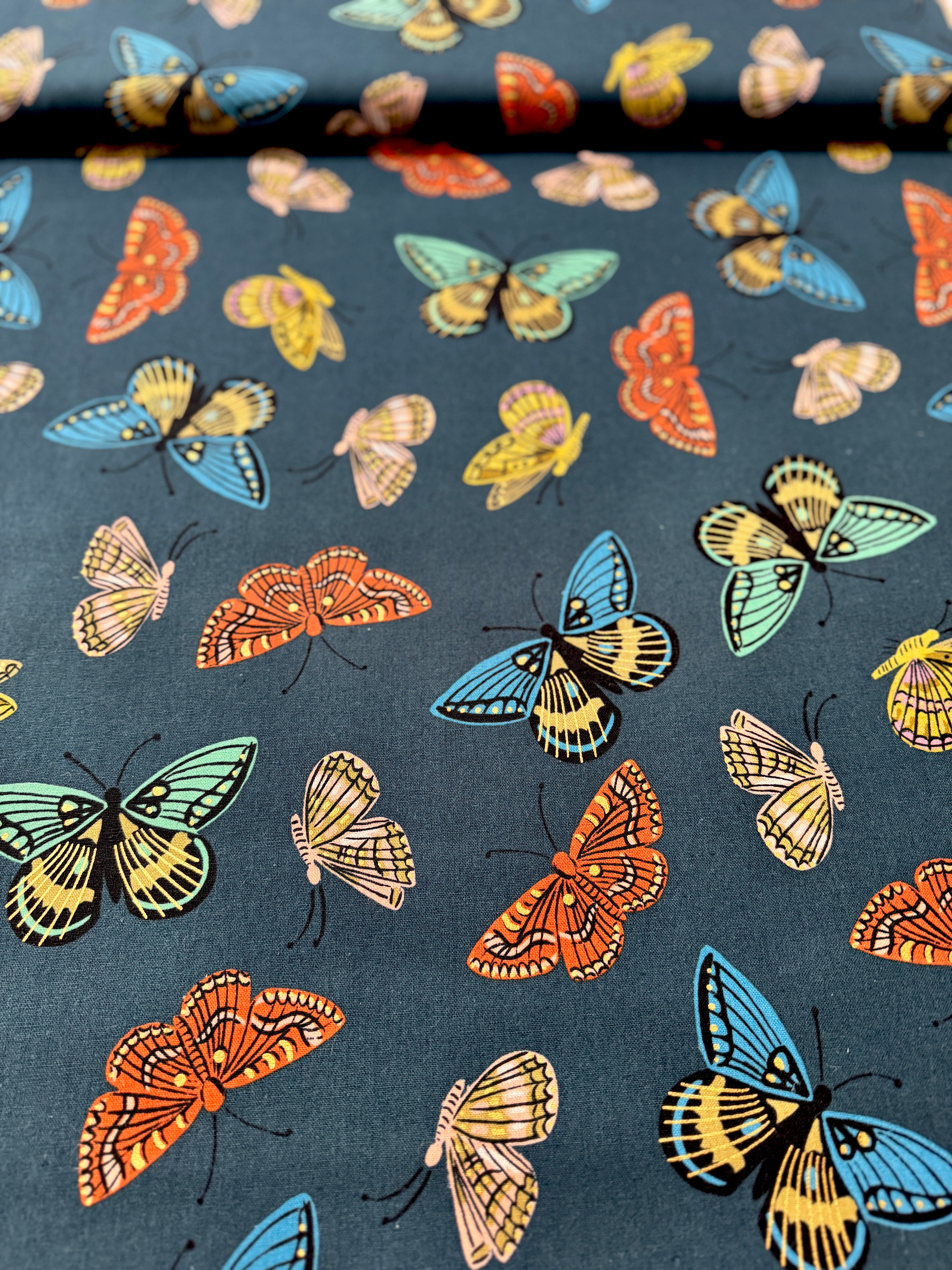 English Garden - Monarch Navy Metallic Canvas Yardage